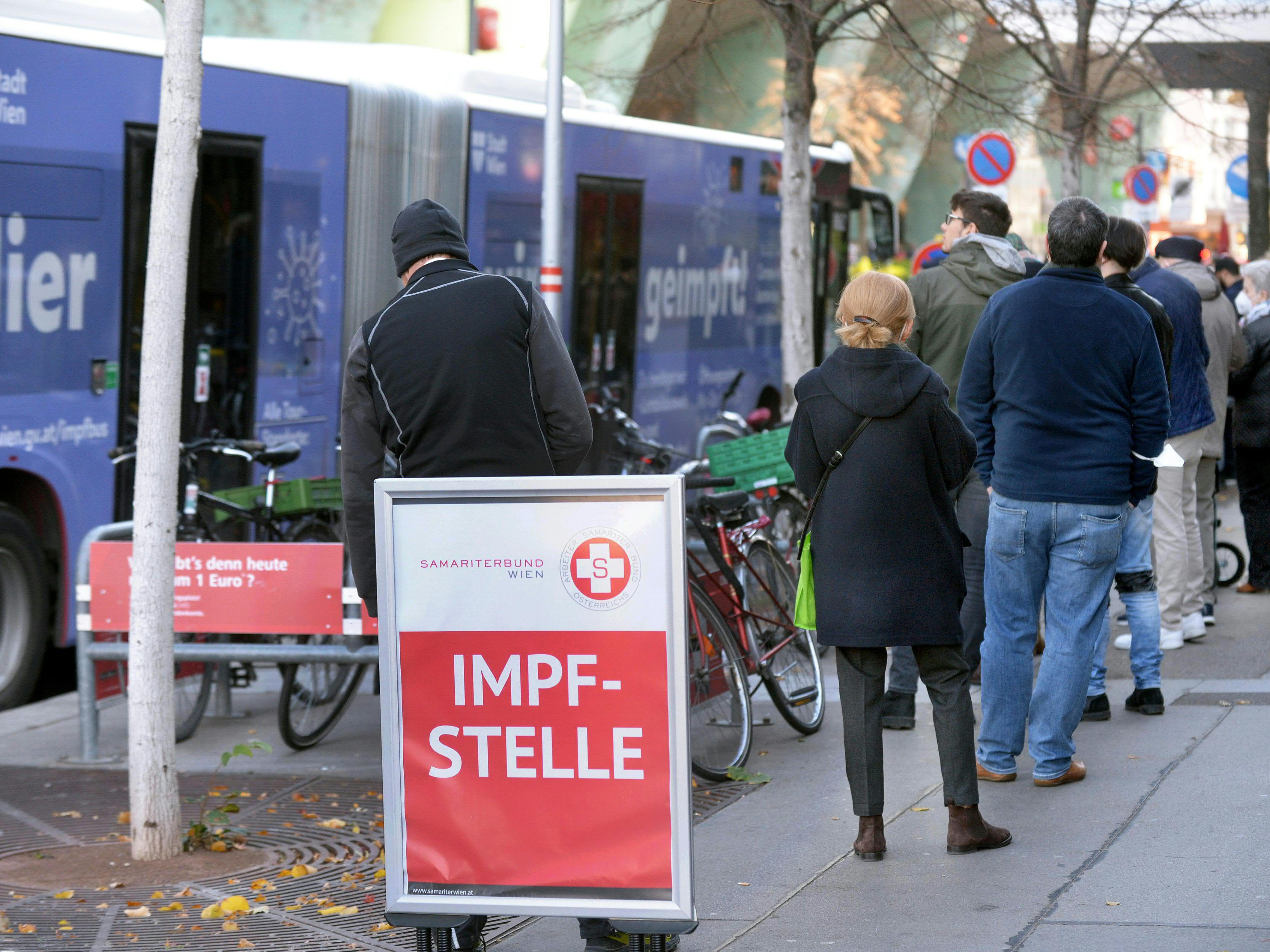 Lockdown für Ungeimpfte: NEOS für Änderungen für 12- bis 14-Jährige. Lockdown für Ungeimpfte: NEOS für Änderungen für 12- bis 14-Jährige.