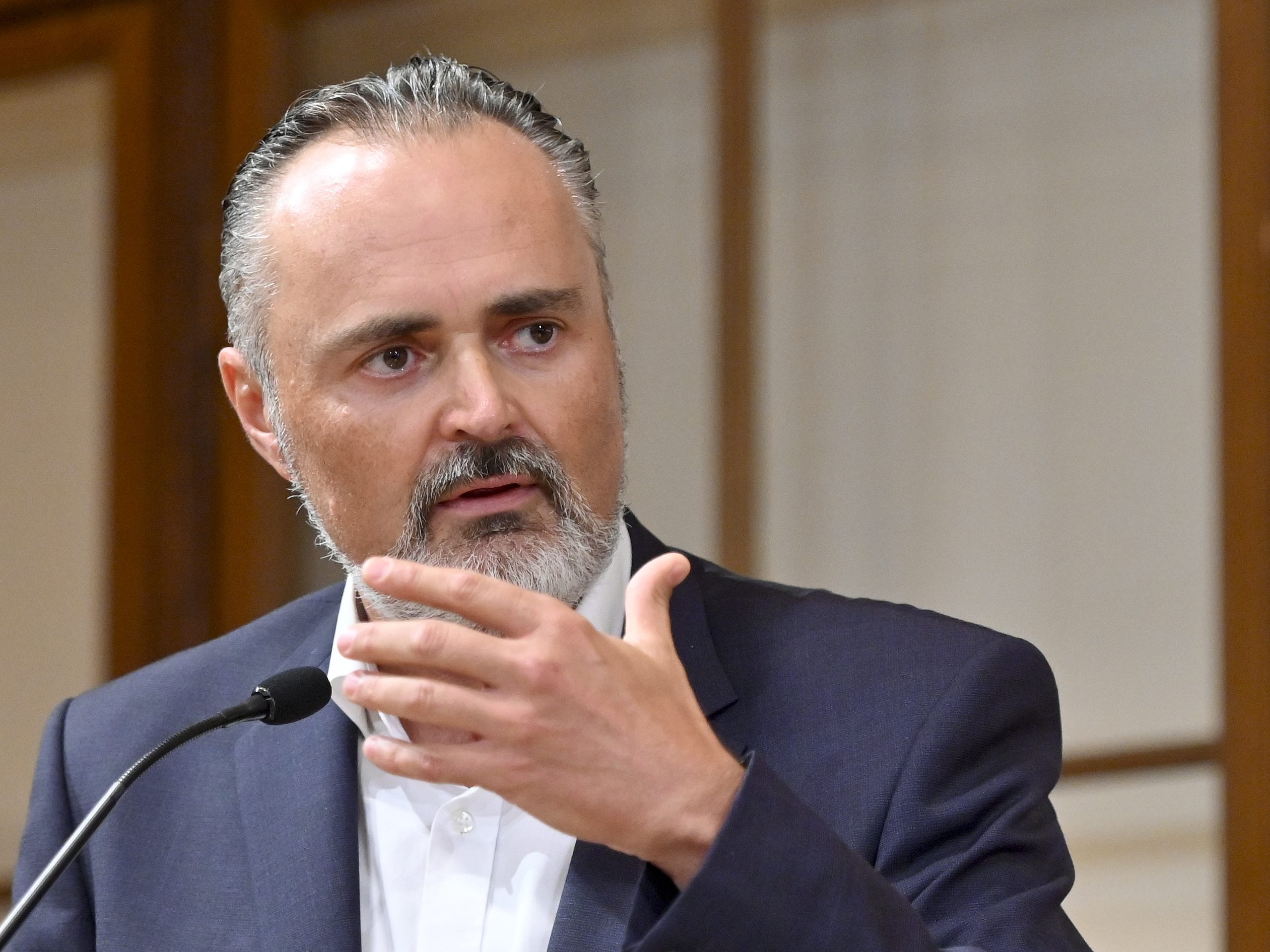Dem Büro von Hans Peter Doskozil zu Folge kommt es zur Umsetzung der 2G-Regel. Dem Büro von Hans Peter Doskozil zu Folge kommt es zur Umsetzung der 2G-Regel.