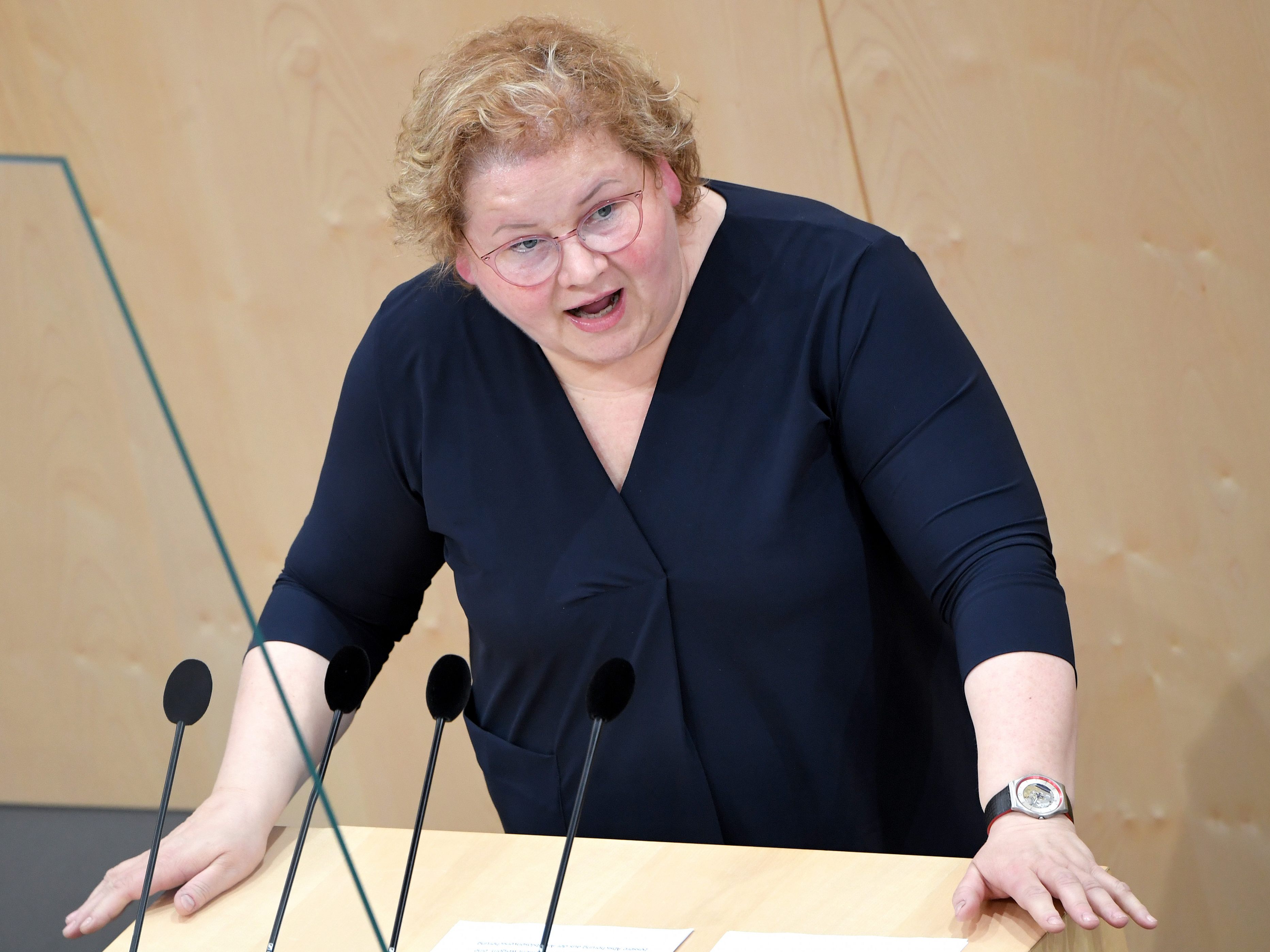 Die Folgen der vierten Corona-Welle sind laut Korinna Schumann (SPÖ) verheerend. Die Folgen der vierten Corona-Welle sind laut Korinna Schumann (SPÖ) verheerend.