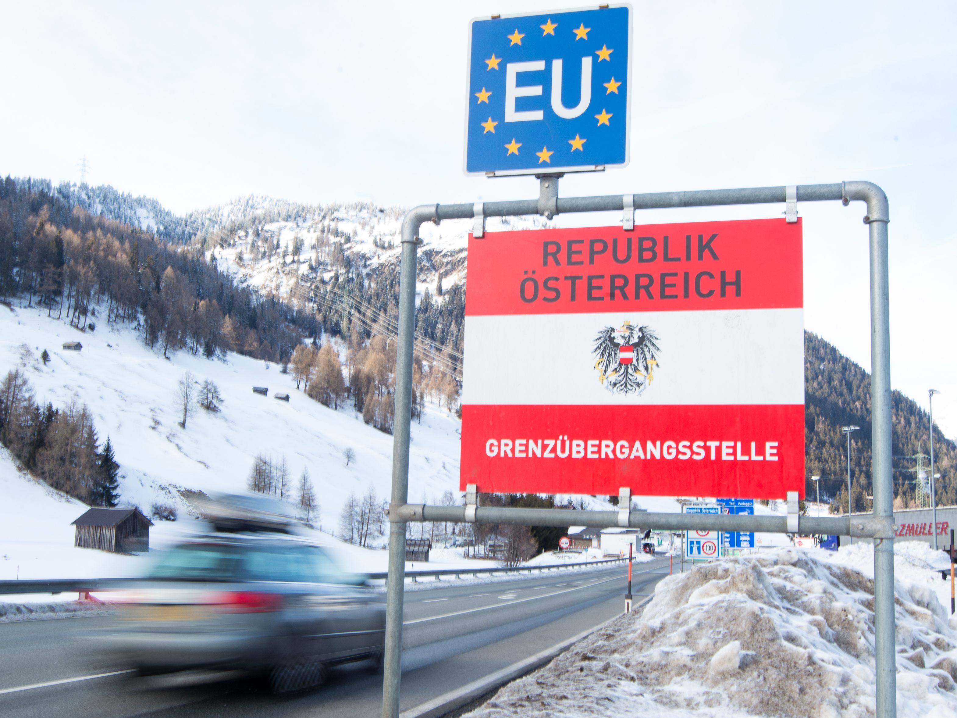 Eine Klarstellung bezüglich Fahrten ins Ausland kam vom Land Kärnten.