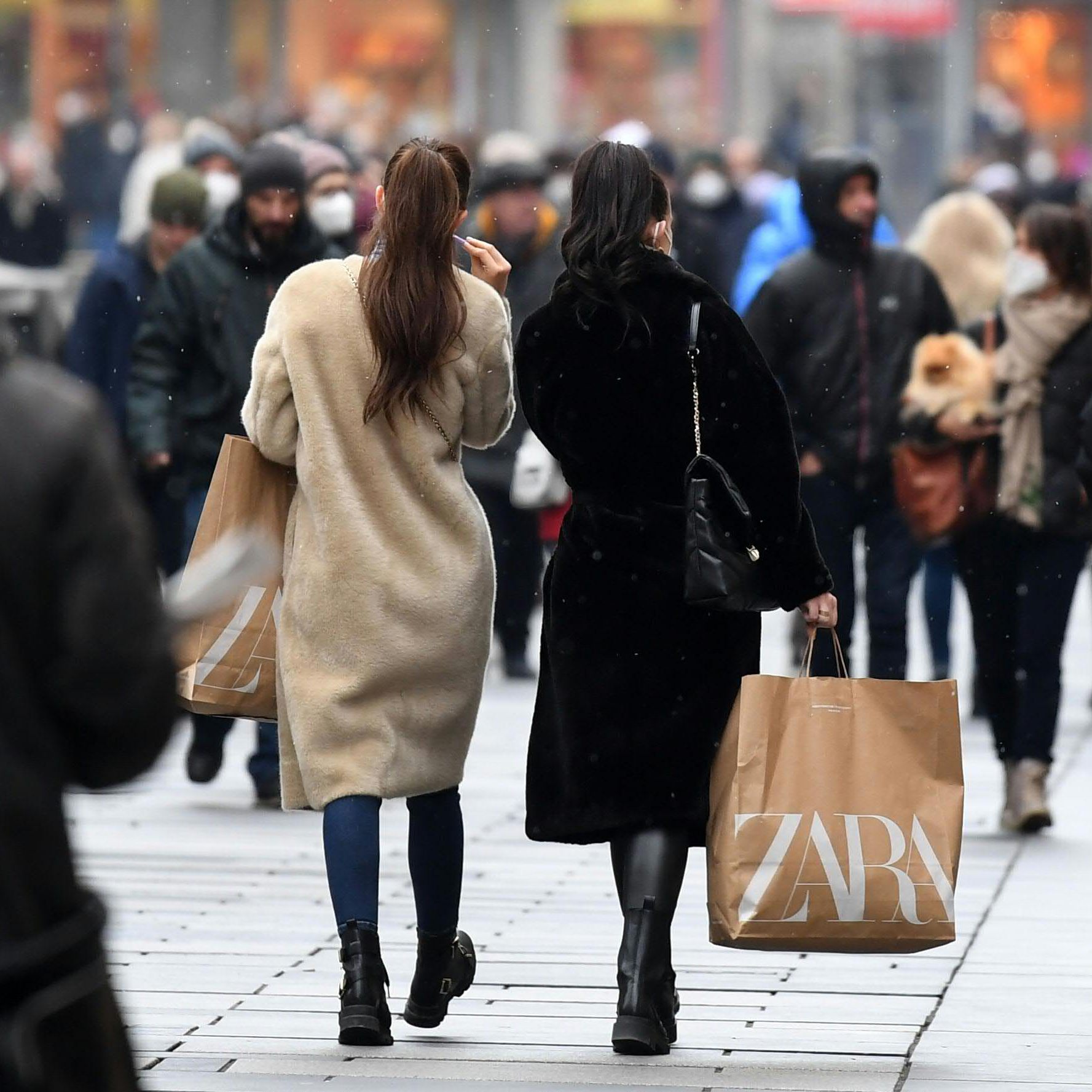 Am Samstag galt bei vielen Österreichern das Motto: Noch schnell einkaufen vor dem Lockdown.