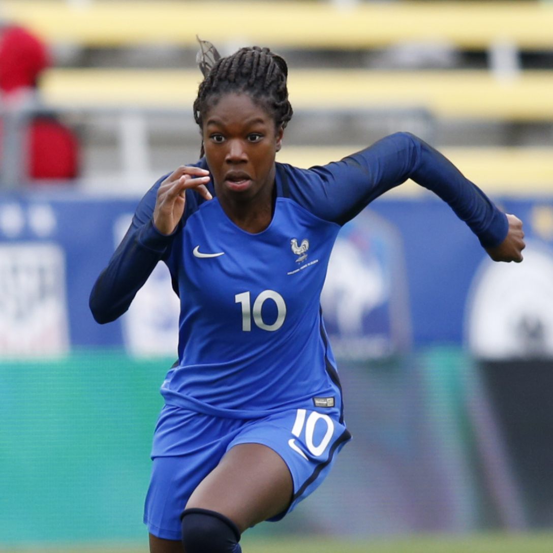 Aminata Diallo wurde nach einem Angriff auf ihre Teamkollegin festgenommen.