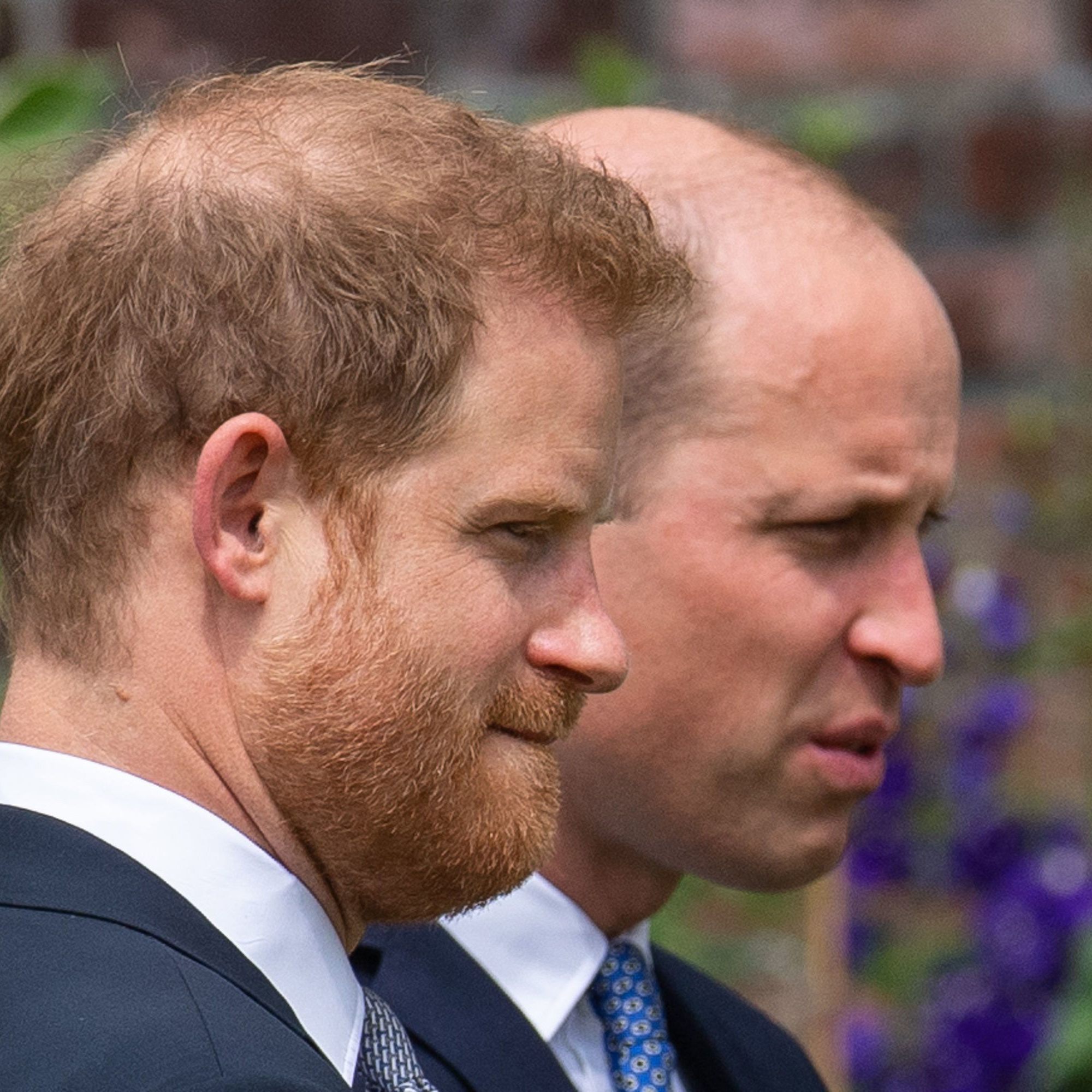 Eine Doku über die Prinzen William und Harry sorgt für Unmut.