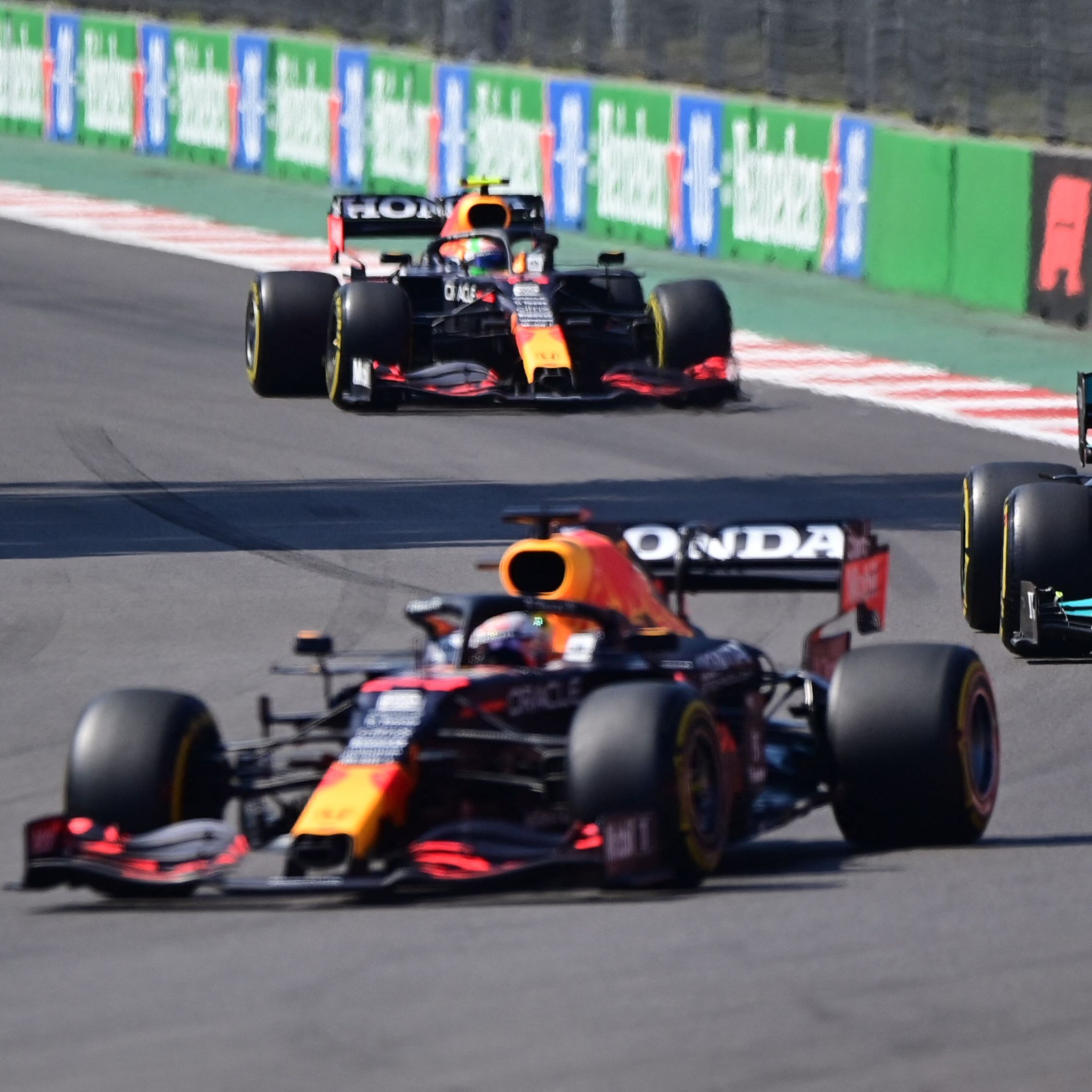 Verstappen war auch heute in Mexiko schneller als Weltmeister Hamilton.