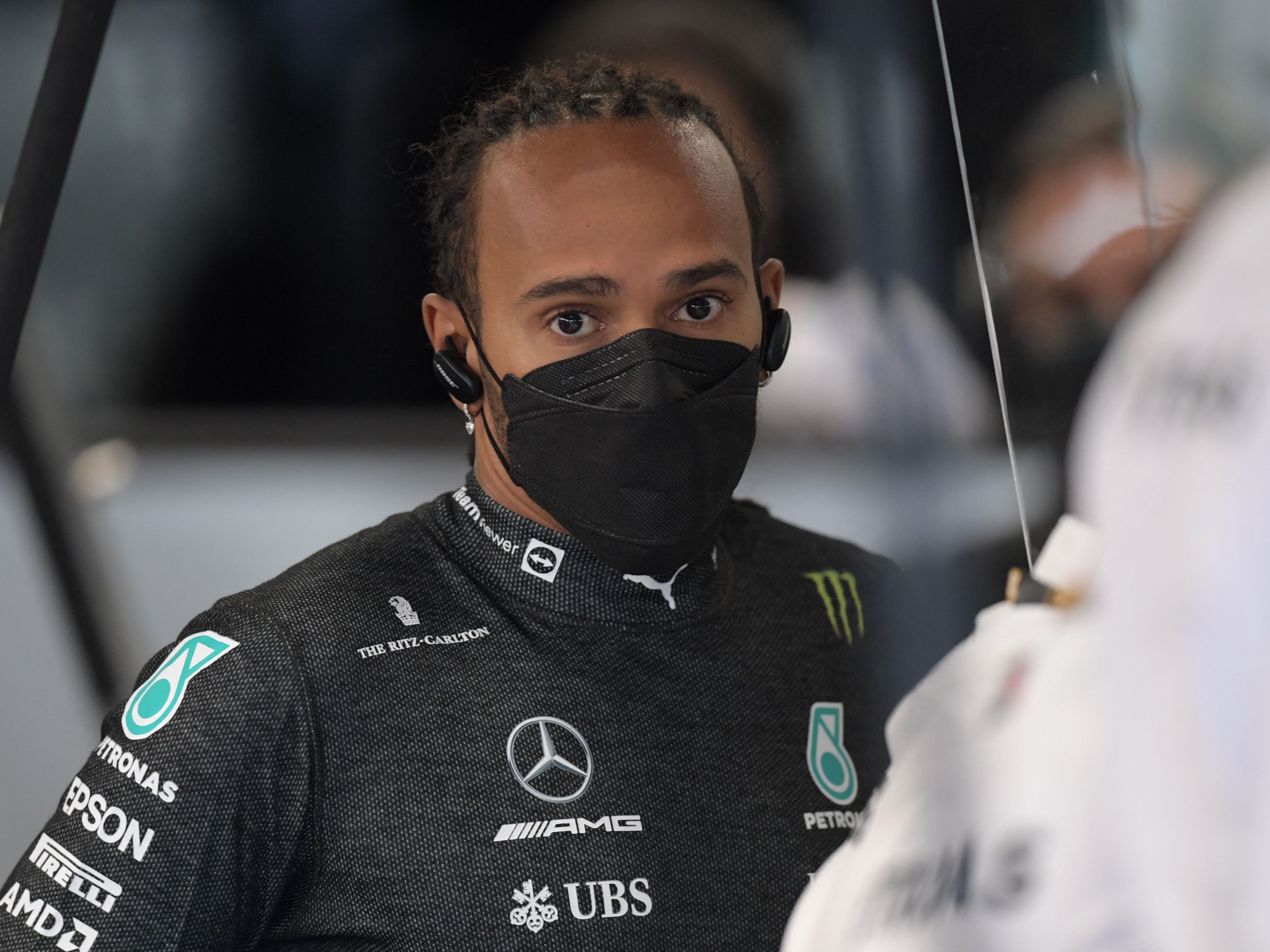 Strafe für Lewis Hamilton