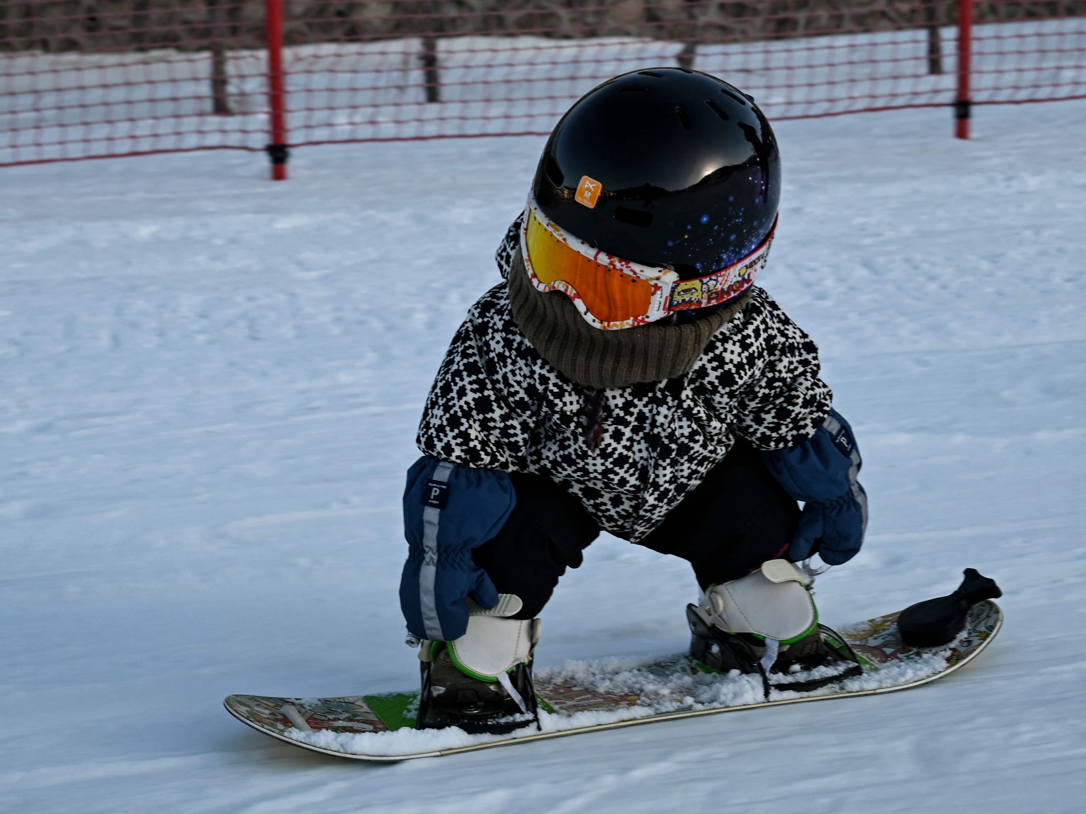 Das Snowboard-Talent steht erst seit zwei Wochen auf dem Brett.