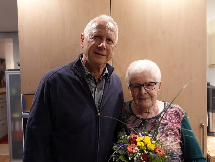 PVÖ Bürs gratuliert Paula Larcher zum 90er