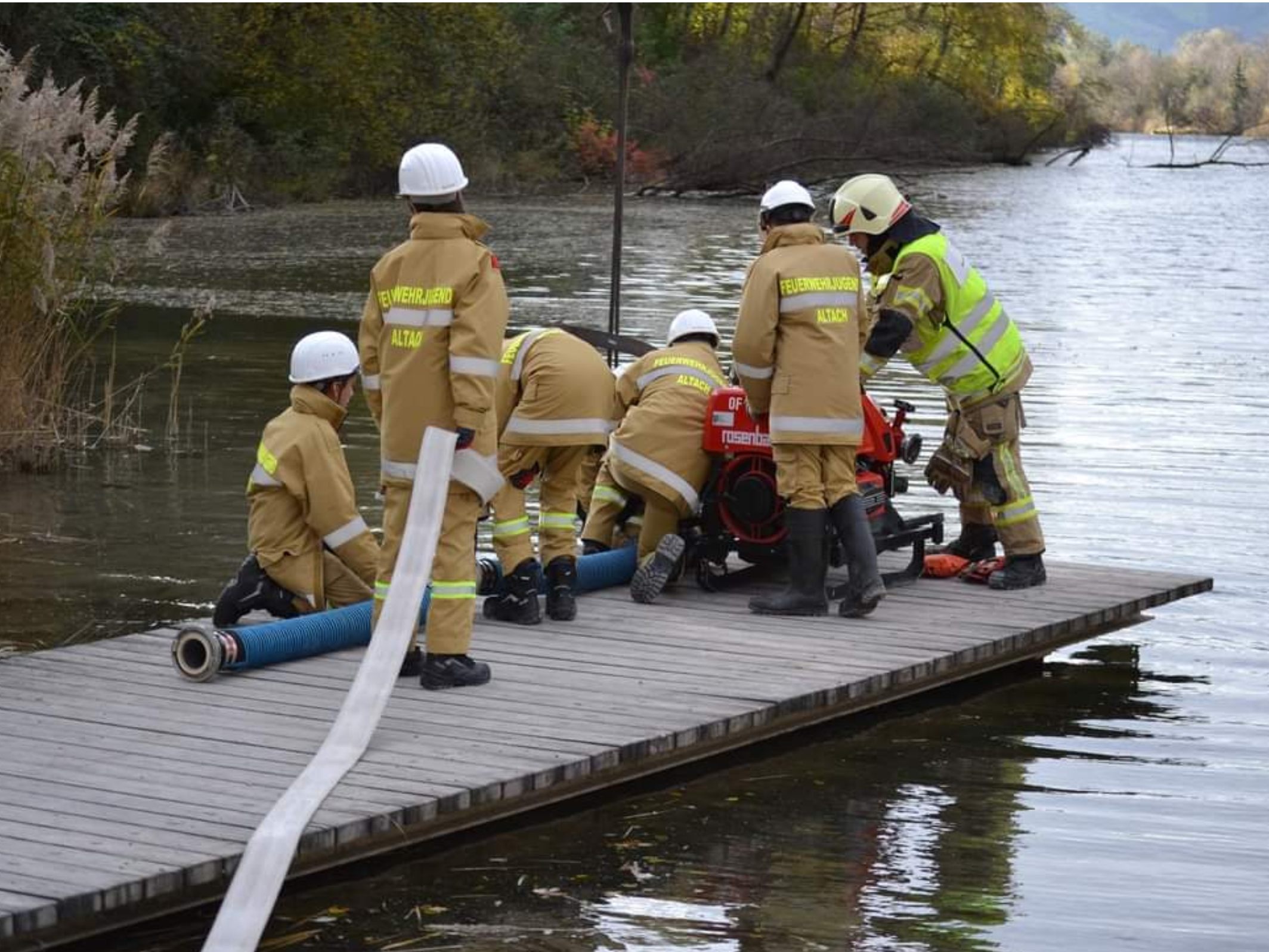 Die jungen Altacher Feuerwehrleute waren 24 Stunden in voller Action Die jungen Altacher Feuerwehrleute waren 24 Stunden in voller Action