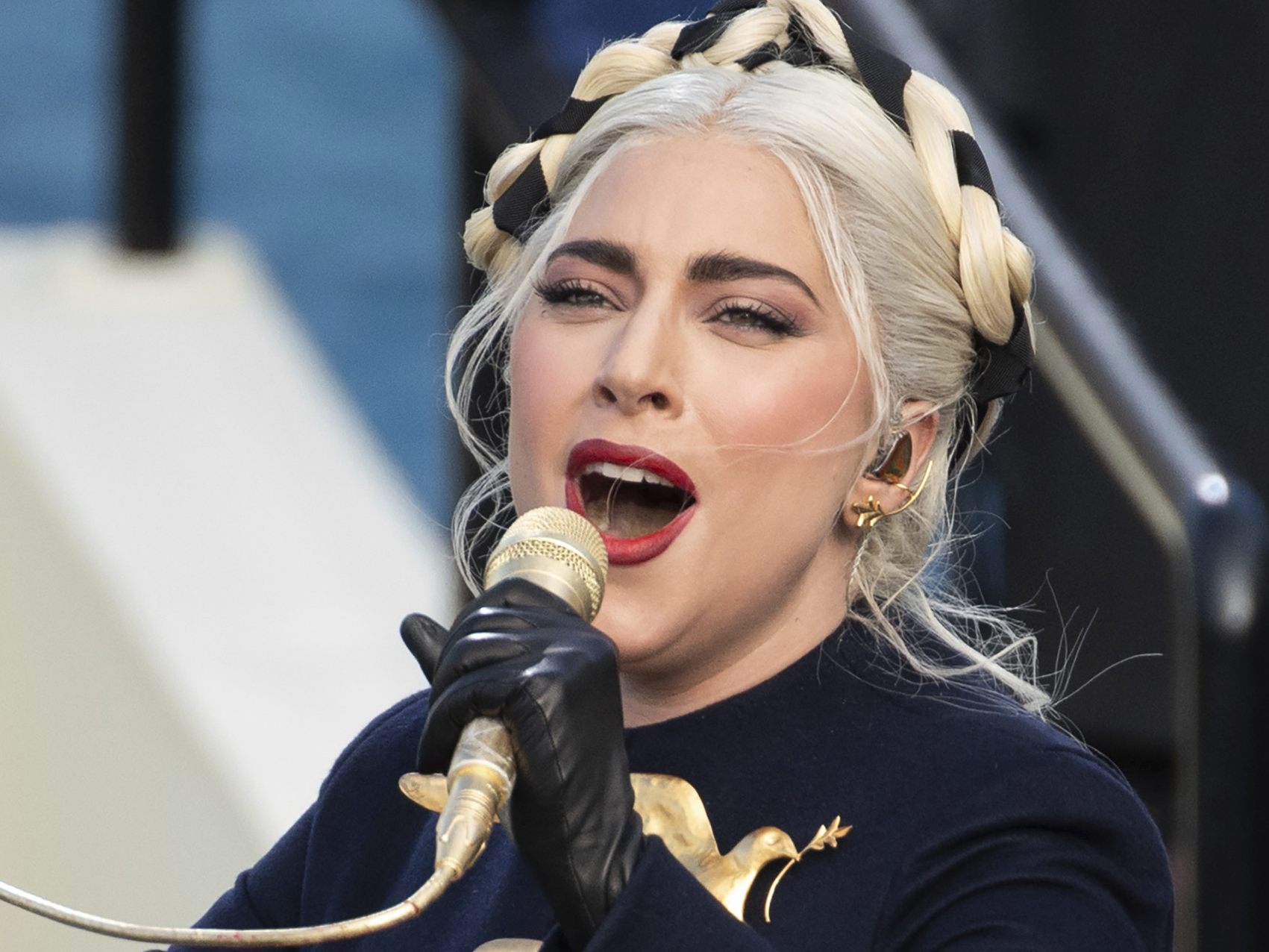 Lady Gaga sang die Nationalhymne bei der Amtseinführung von Joe Biden.