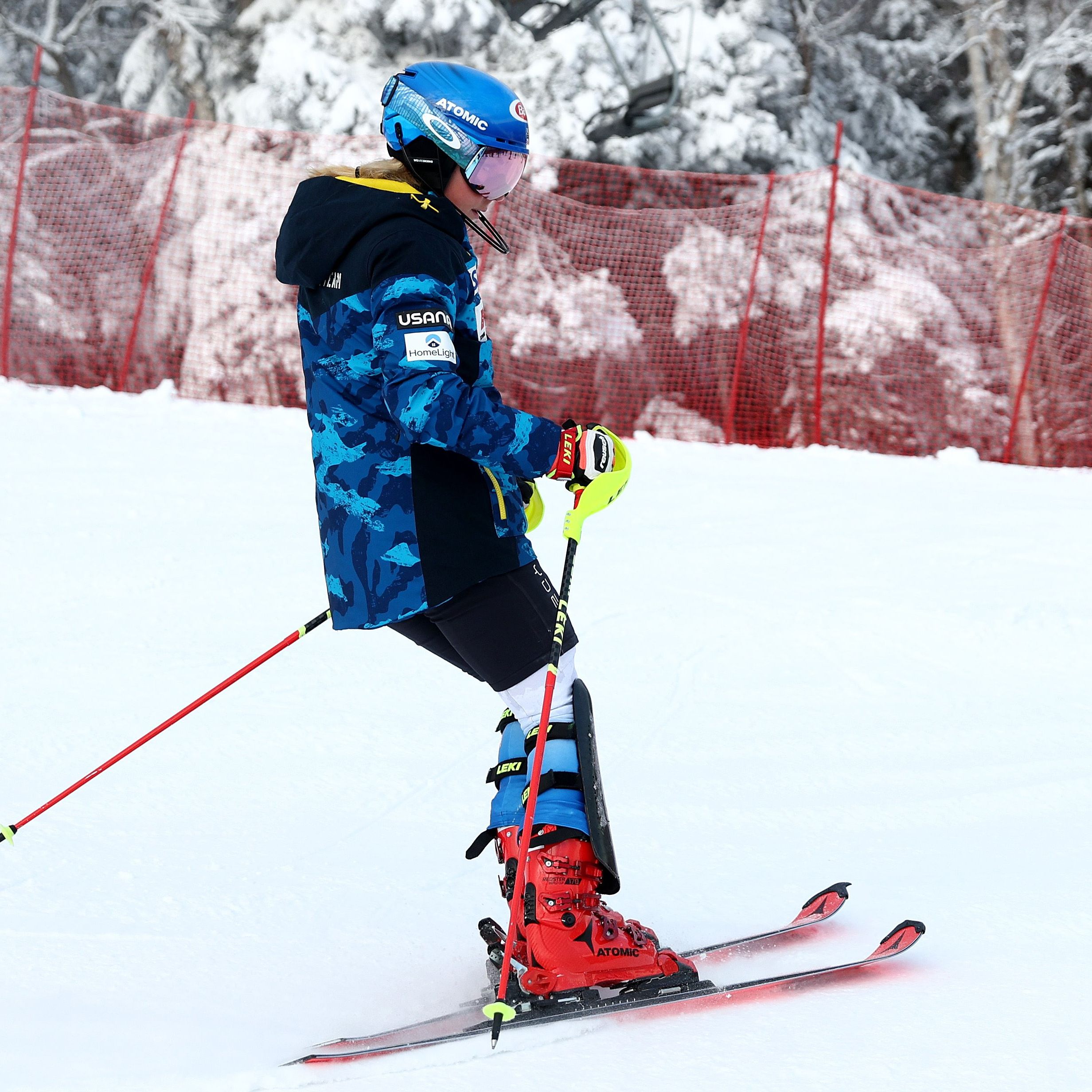 Mikaela Shiffrin bei der Besichtigung des Slalom-Kurses.