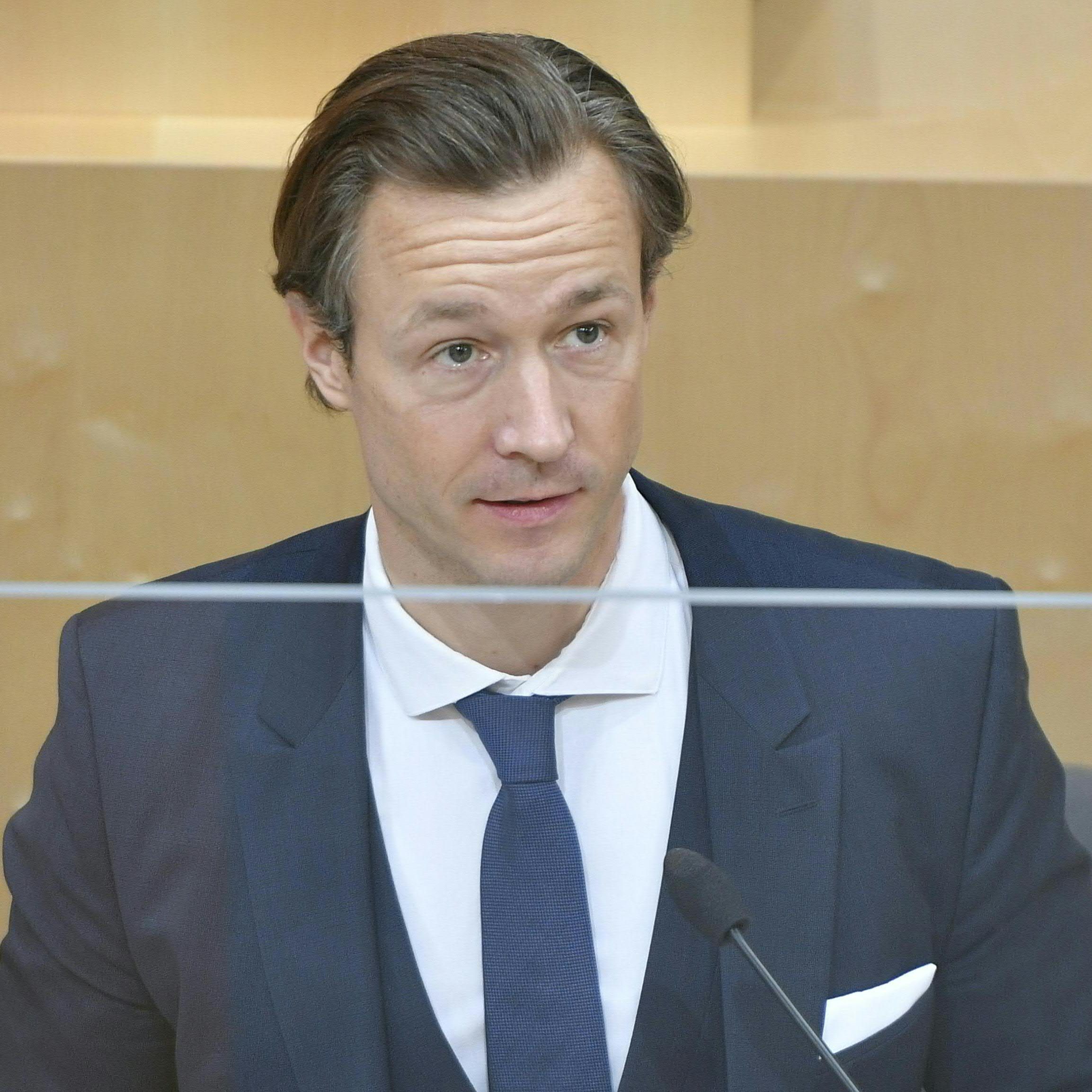 Finanzminister Blümel kündigte weitere Hilfen an.