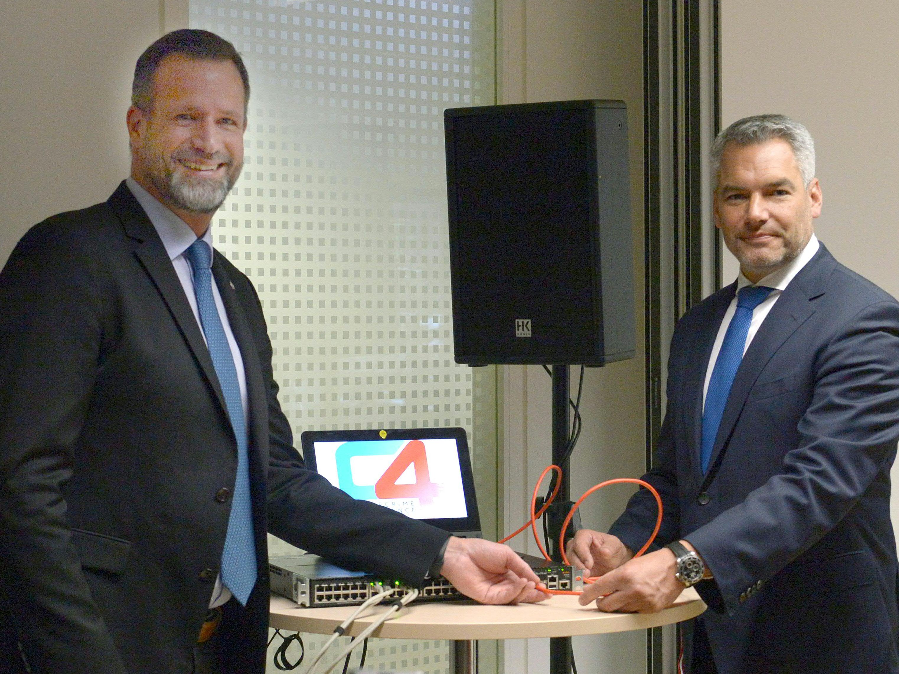 Das neue Cybercrime-Dienstzentrum wurde heute eröffnet. Das neue Cybercrime-Dienstzentrum wurde heute eröffnet.