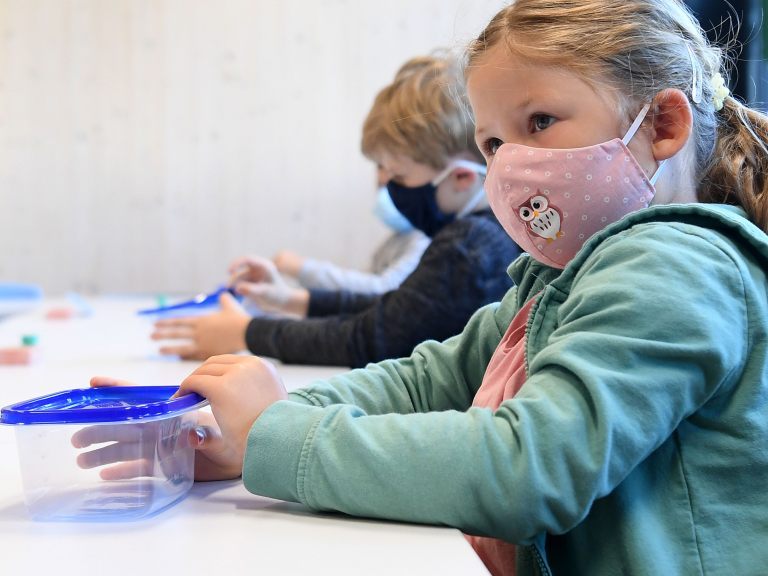 Sechs- bis 14-Jährige: Die Sieben-Tage-Inzidenz in dieser Altersgruppe ist innerhalb einer Woche um knapp 61 Prozent gestiegen