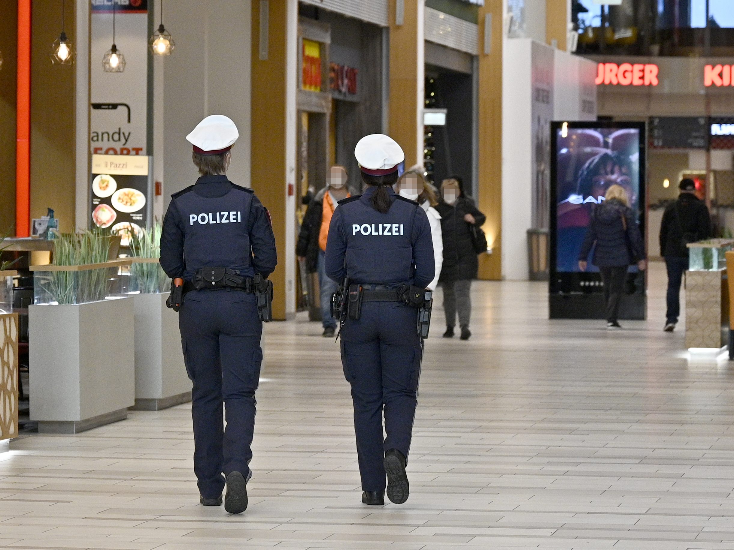 Die Polizei kontrollierte knapp 400.000 Mal.