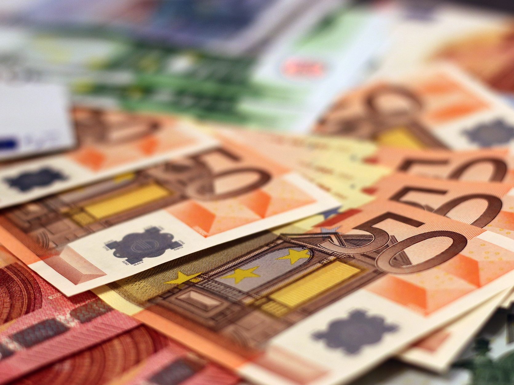 In Niederösterreich gibt es die Forderung nach einer Einführung einer Infrastrukturabgabe. In Niederösterreich gibt es die Forderung nach einer Einführung einer Infrastrukturabgabe.