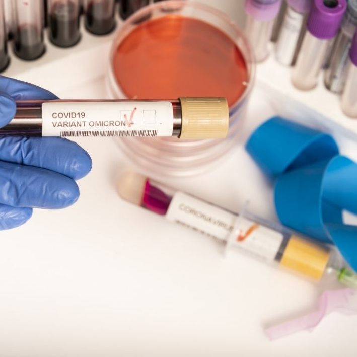 Omikron in Österreich angekommen: Aktuelle Entwicklungen im Liveticker.
