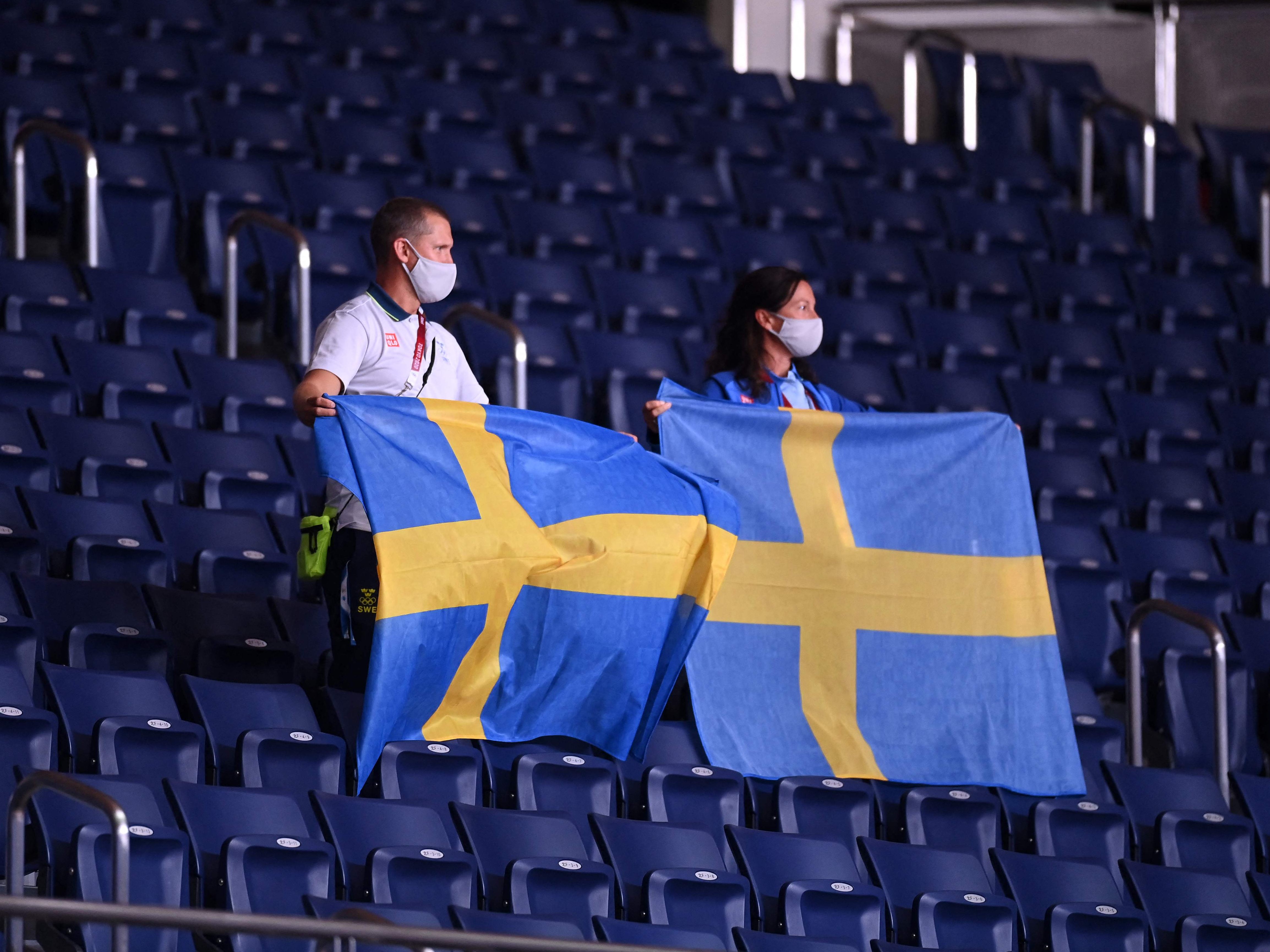 Nimmt Österreich den "schwedischen Weg" - Durchseuchung? Nimmt Österreich den "schwedischen Weg" - Durchseuchung?