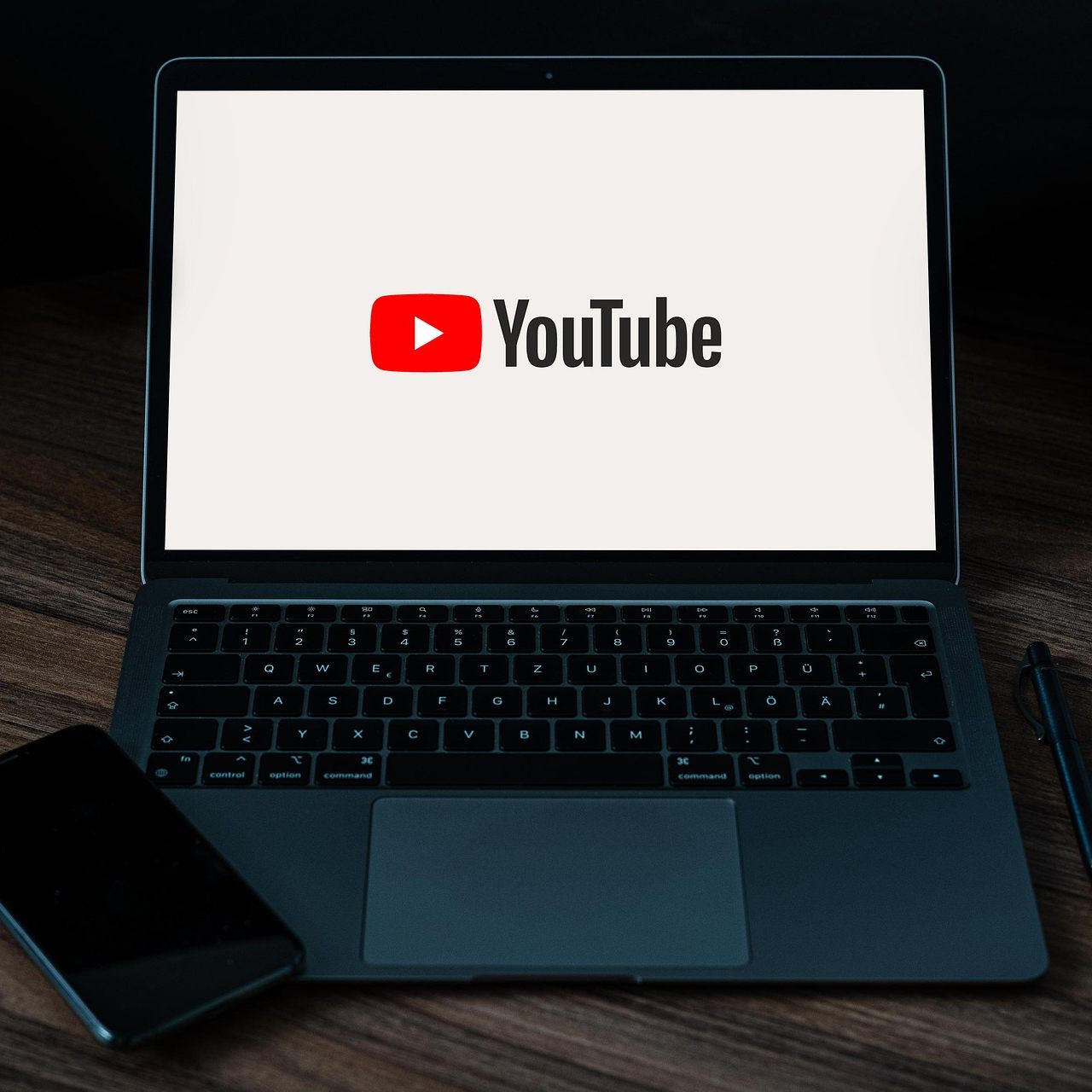 YouTube zeigt die "Dislikes" eines Videos nicht mehr öffentlich an.