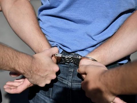 Die Polizei konnte einen Dokumentenfälscher in Wien-Ottakring festnehmen. Die Polizei konnte einen Dokumentenfälscher in Wien-Ottakring festnehmen.