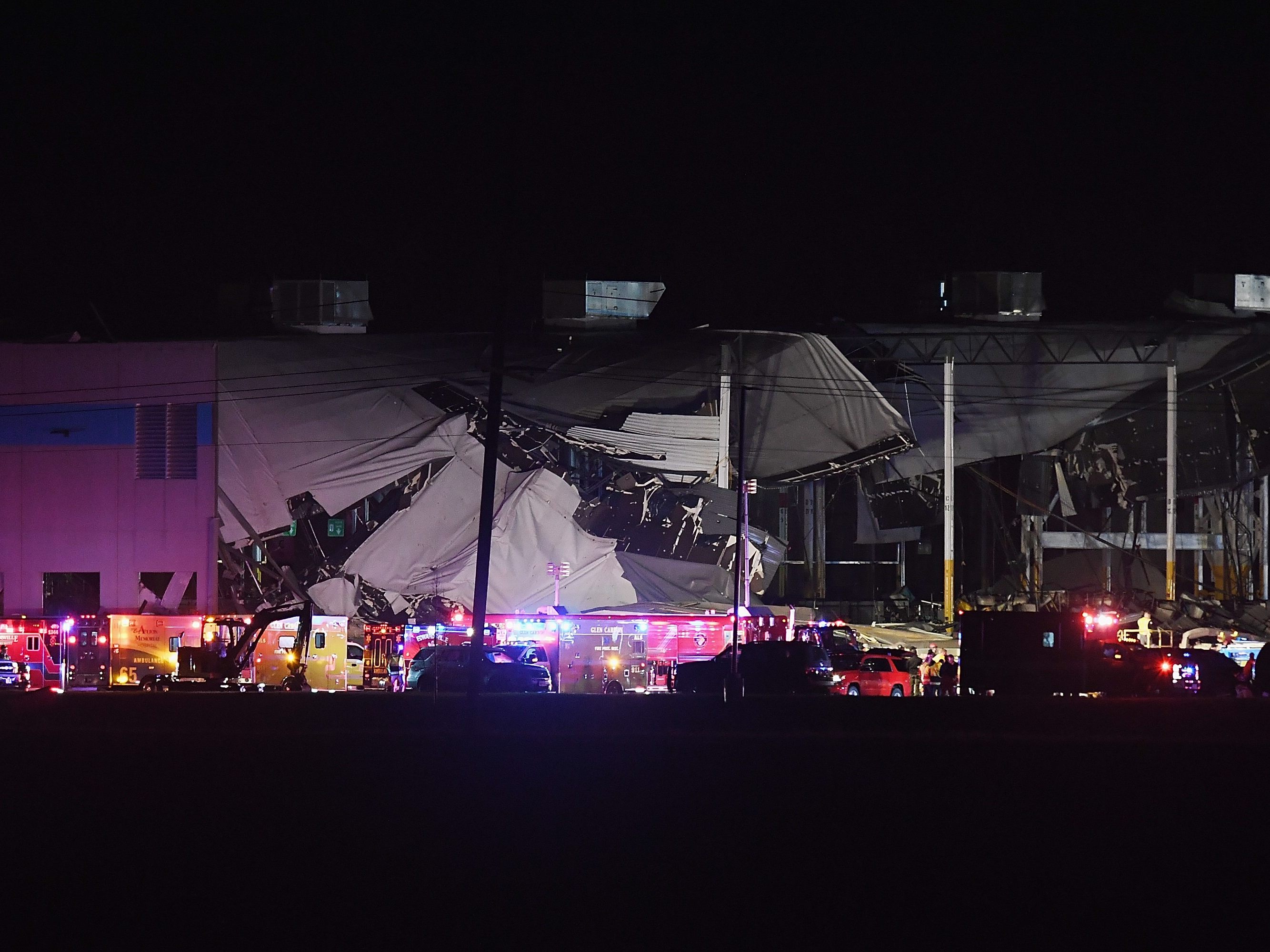 Eingeschlossene in Amazon-Gebäude in Illinois