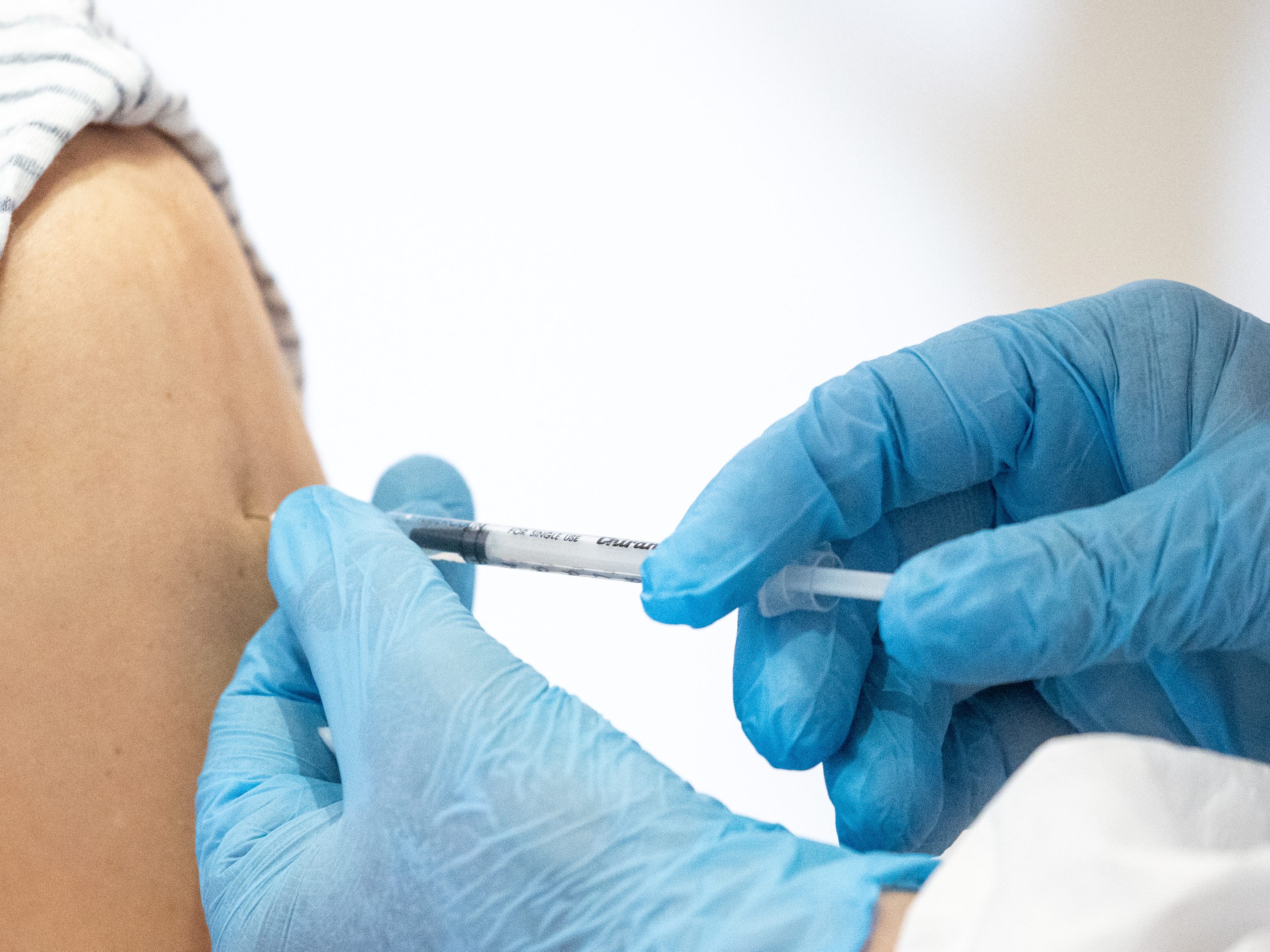 Tausende Menschen haben sich im Strafvollzug immunisieren lassen.