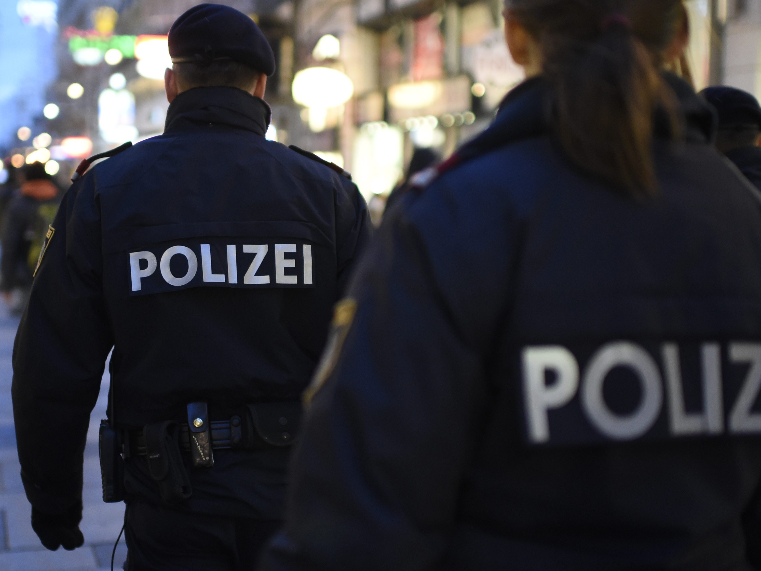 Die Fahndung nach dem Trafikräuber verlief erfolglos.