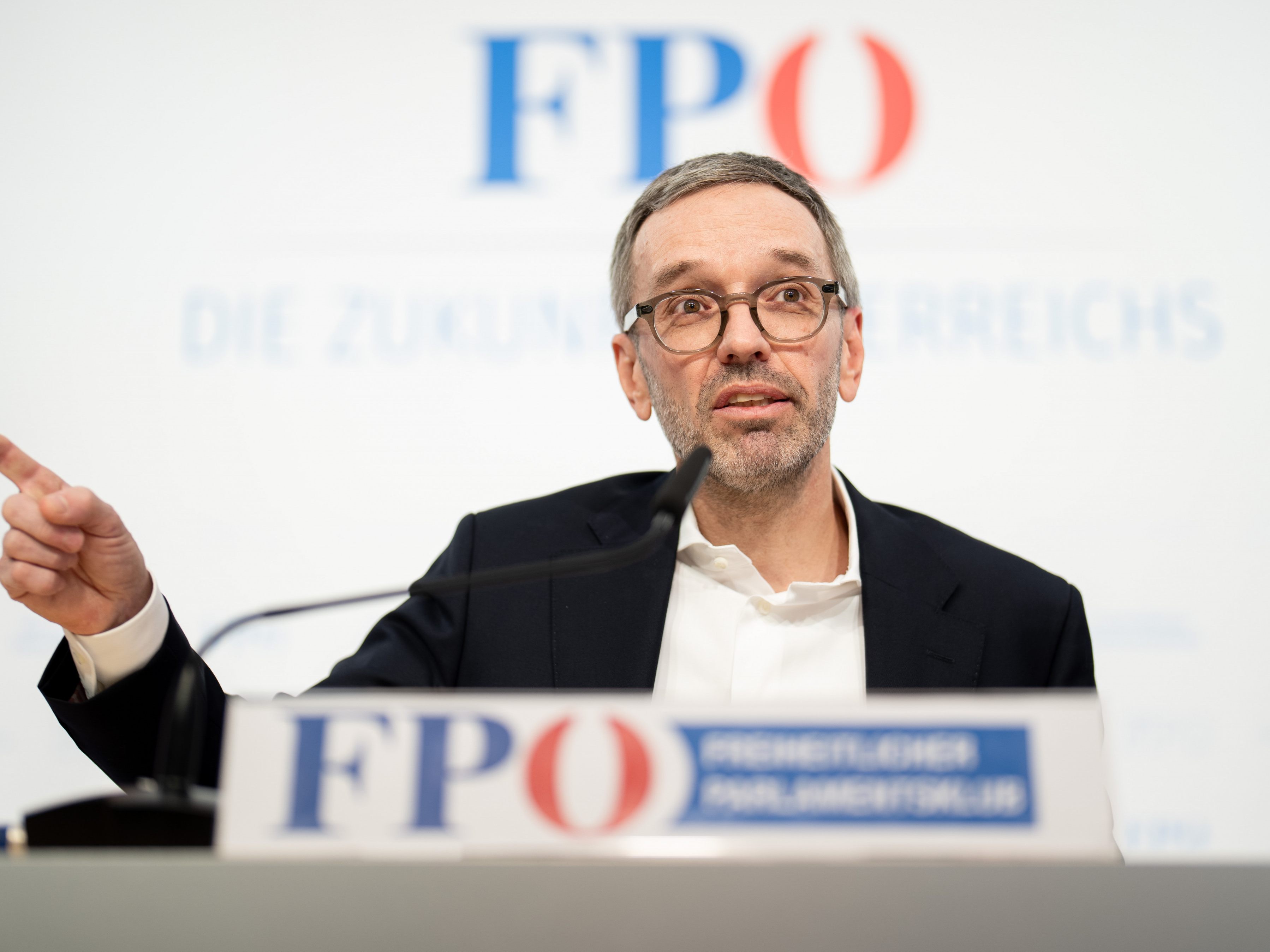 Corona-Demos am Samstag: Kickl hält Demoaufruf gar nicht für nötig. Corona-Demos am Samstag: Kickl hält Demoaufruf gar nicht für nötig.