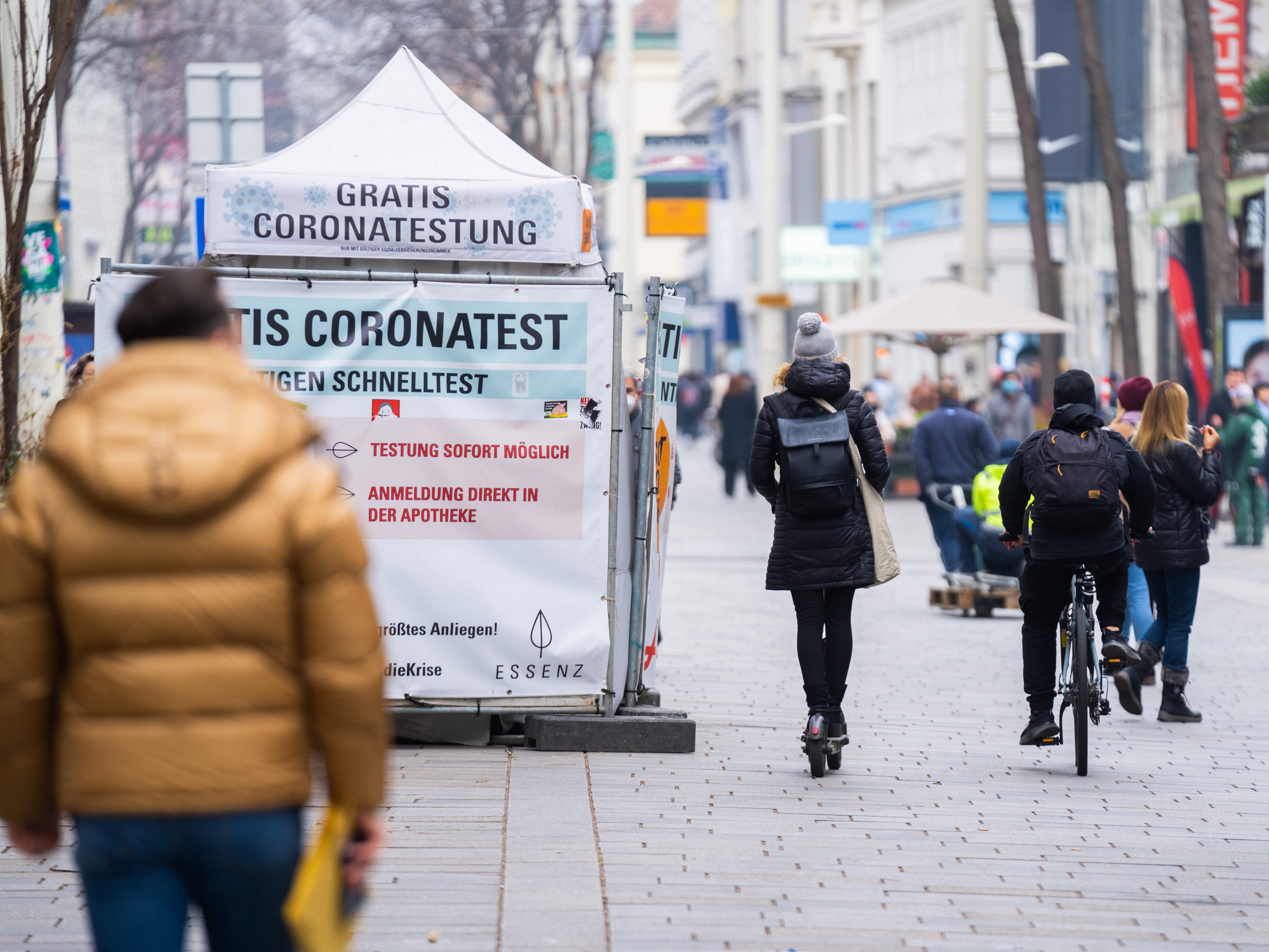In Österreich sind nach dem Lockdown-Ende für Geimpfte und Genesene nicht überall gleiche Regelungen in Kraft.