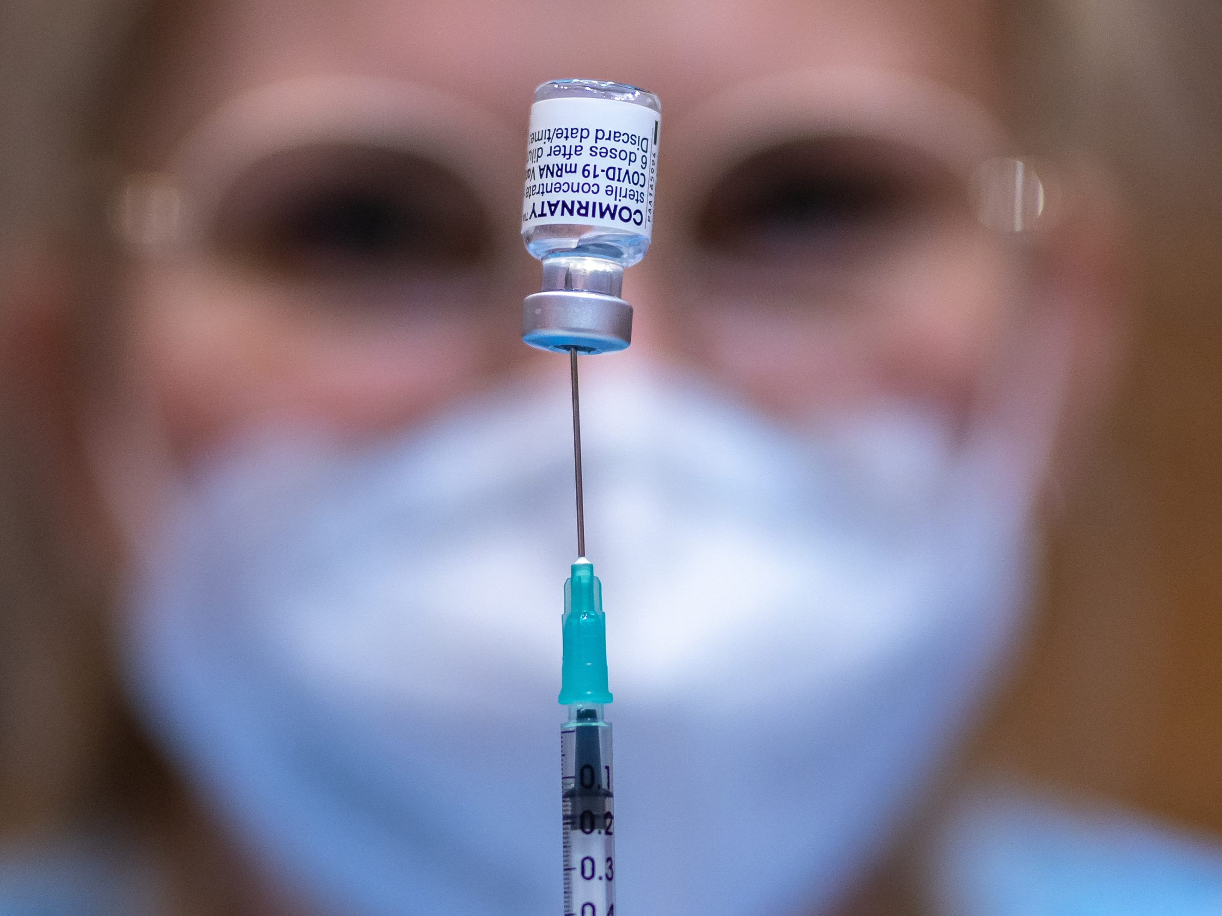 Zwei Studien aus Israel zeigen: Die Booster-Impfung mit Biontech/Pfizer erhöht den Schutz. Zwei Studien aus Israel zeigen: Die Booster-Impfung mit Biontech/Pfizer erhöht den Schutz.