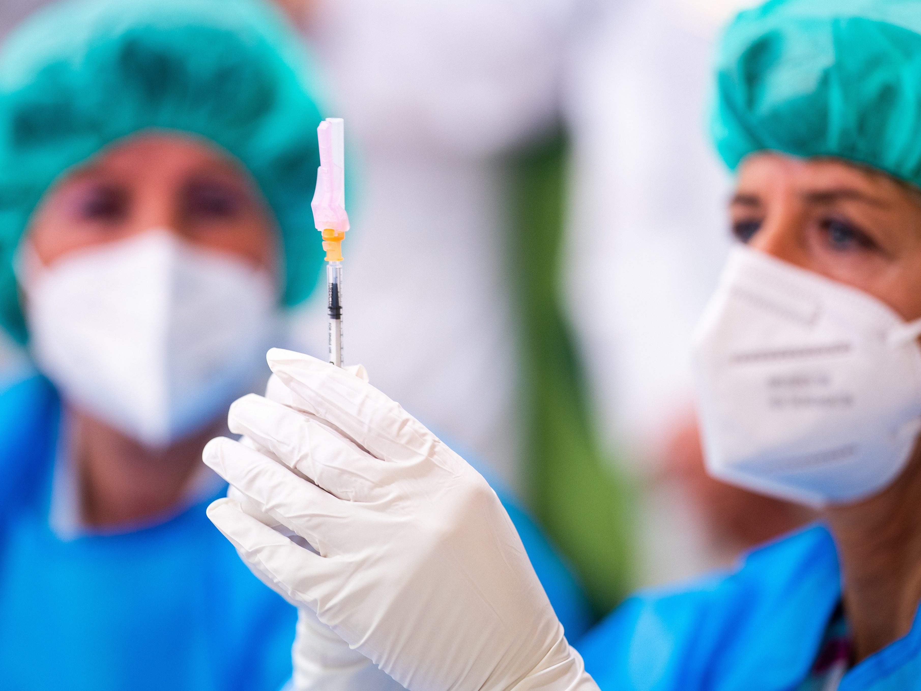 Corona-Pandemie: Eine Schätzung von Fachleuten gibt es zum Anteil der Immunisierten.