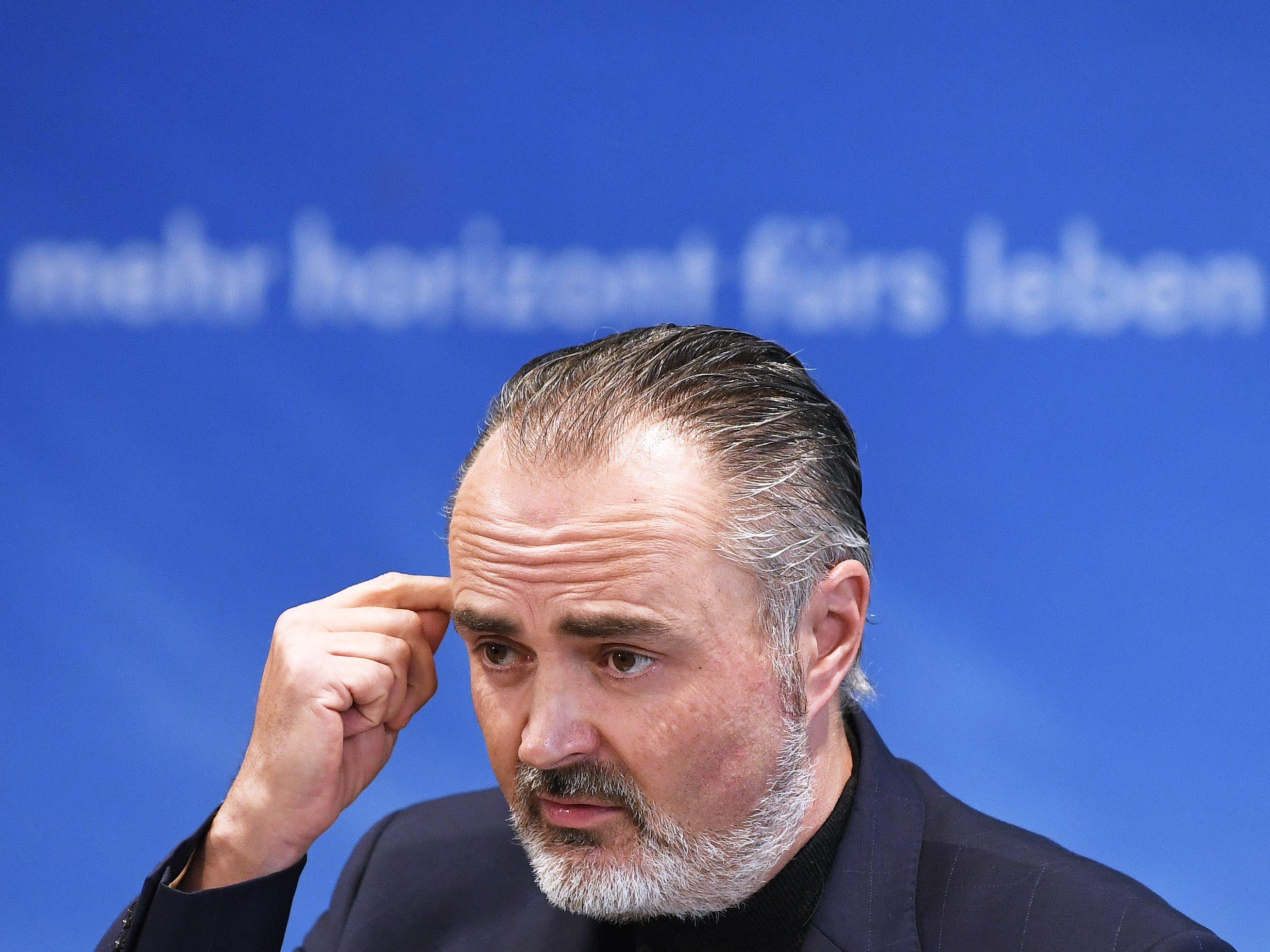 Doskozil will die regionale Entwicklung berücksichtigen und verweist auf die hohe Impfquote im Burgenland Doskozil will die regionale Entwicklung berücksichtigen und verweist auf die hohe Impfquote im Burgenland