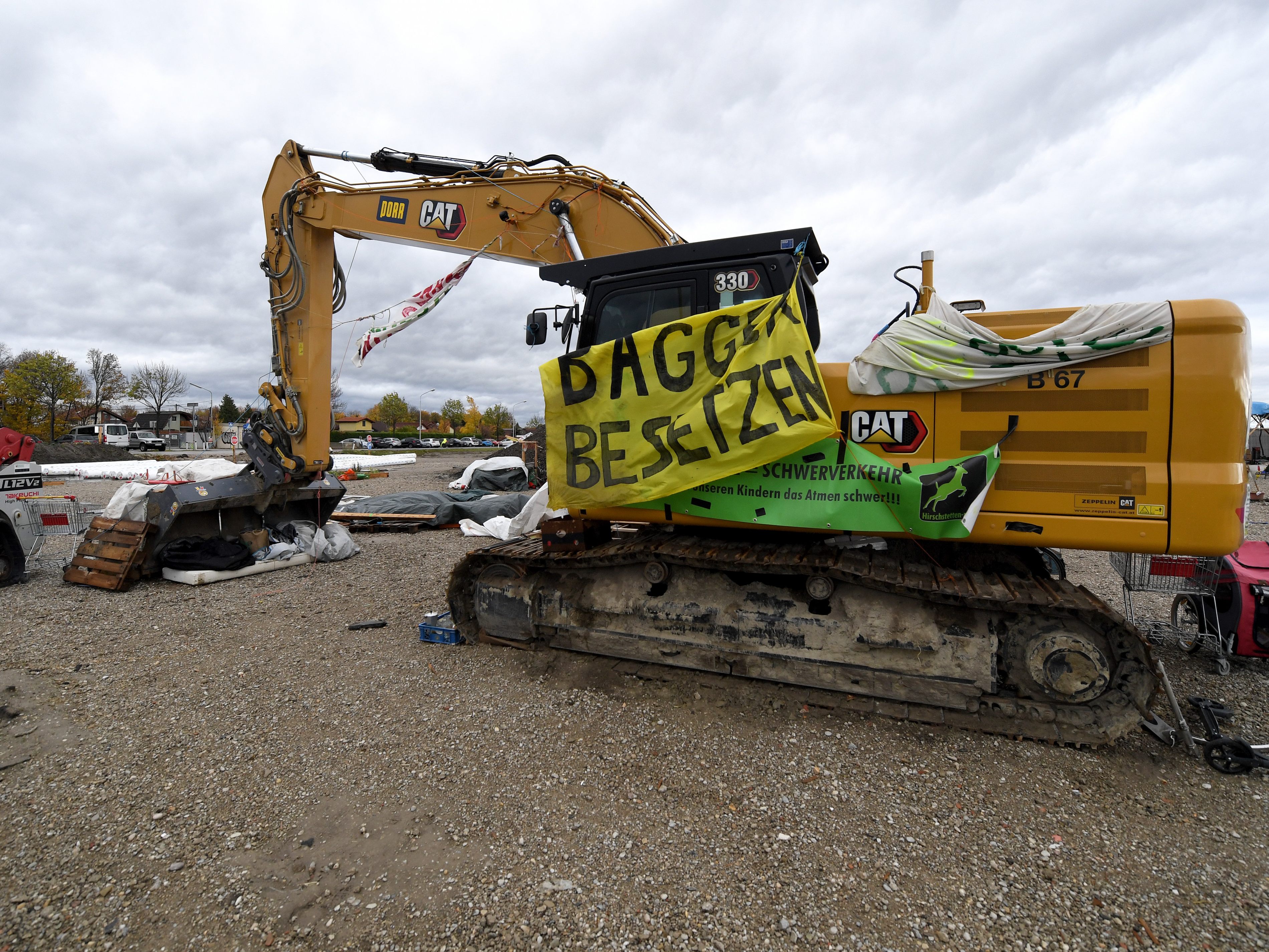 Wiener Stadtstraße: Sima sieht durch Besetzung sozialen Wohnbau gefährdet.