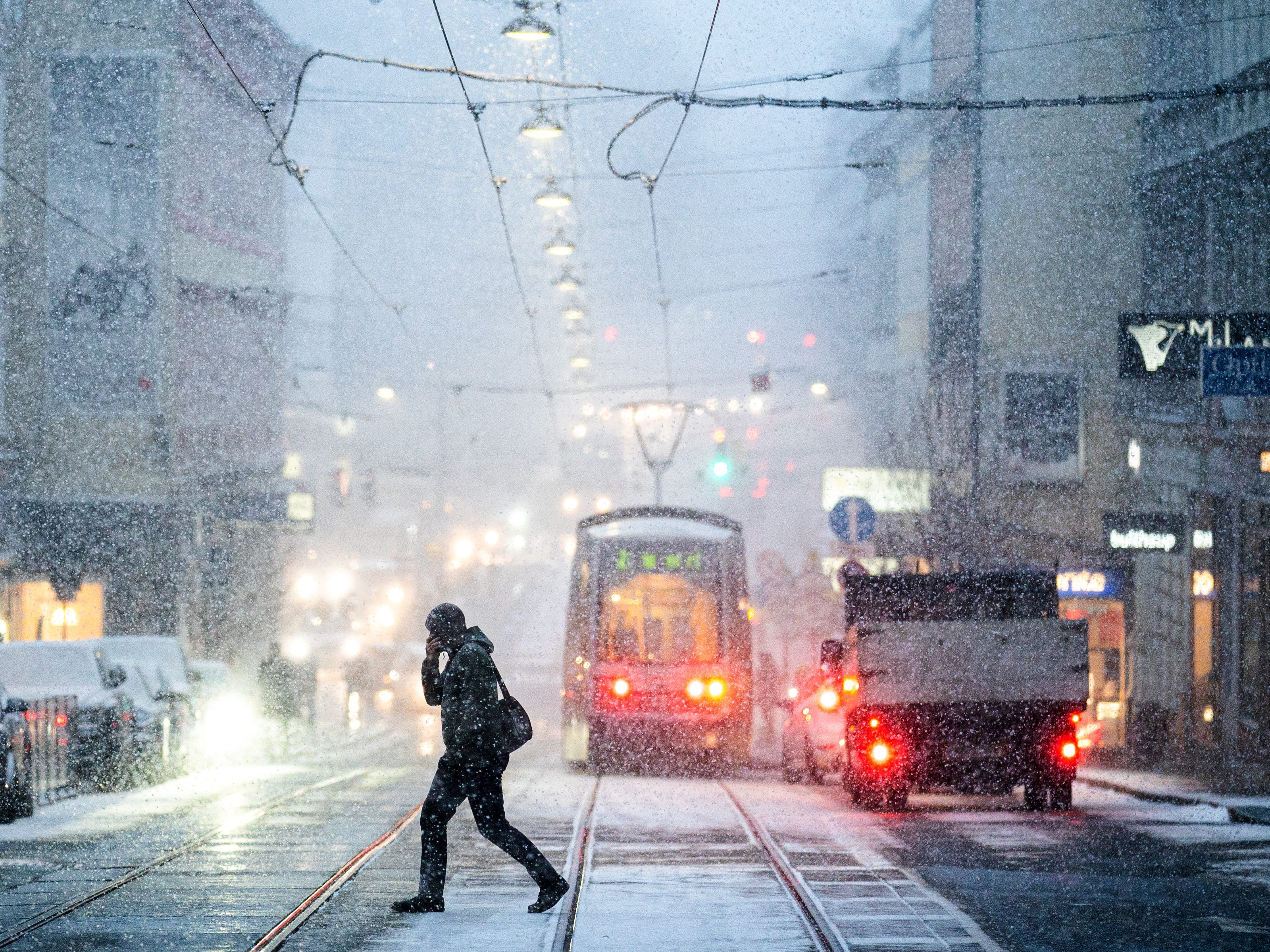 Am Donnerstag wird in Wien starker Schneefall erwartet. Am Donnerstag wird in Wien starker Schneefall erwartet.
