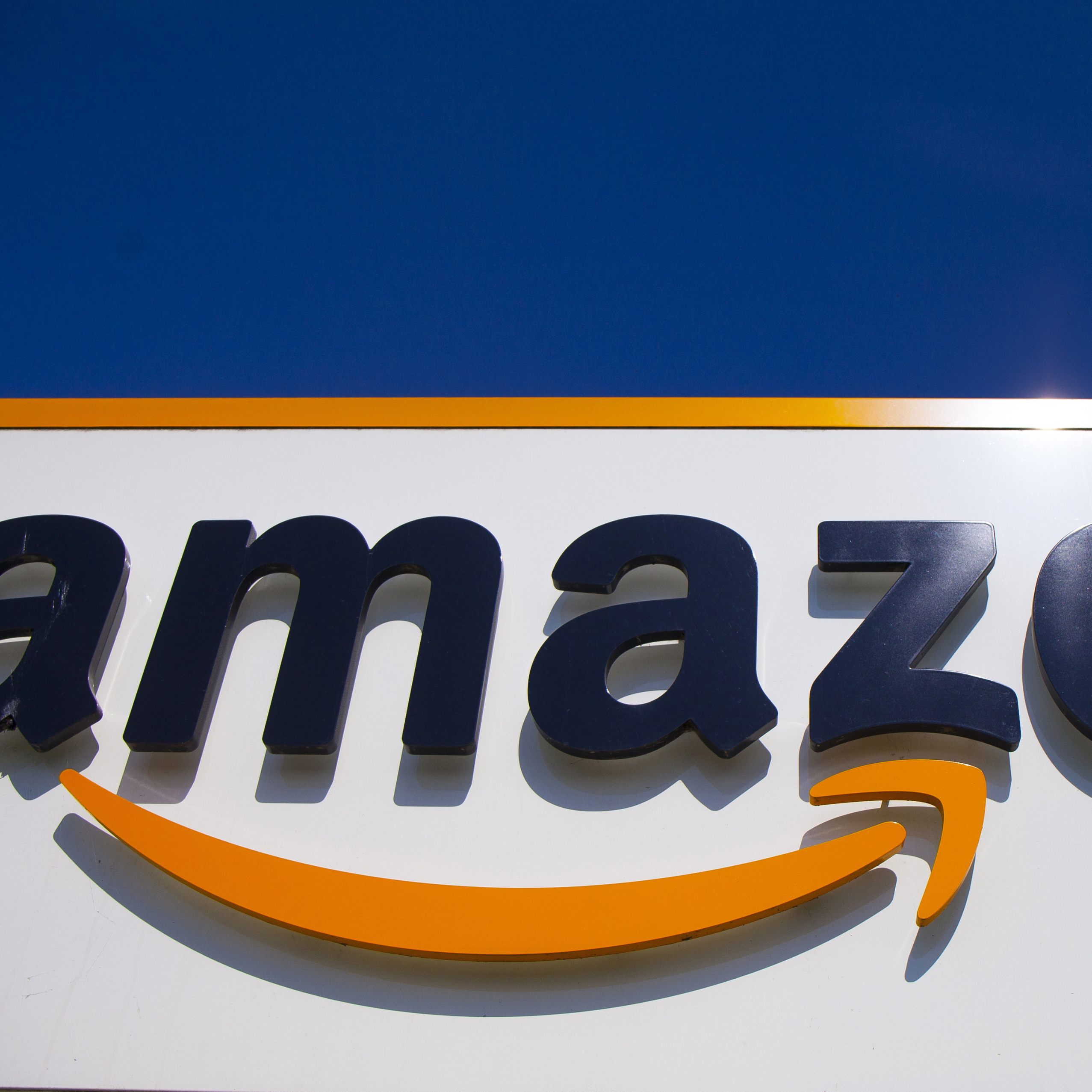 Milliardenstrafe wegen Missbrauchs marktbeherrschender Stellung - US-Konzern Amazon weist Vorwürfe zurück.