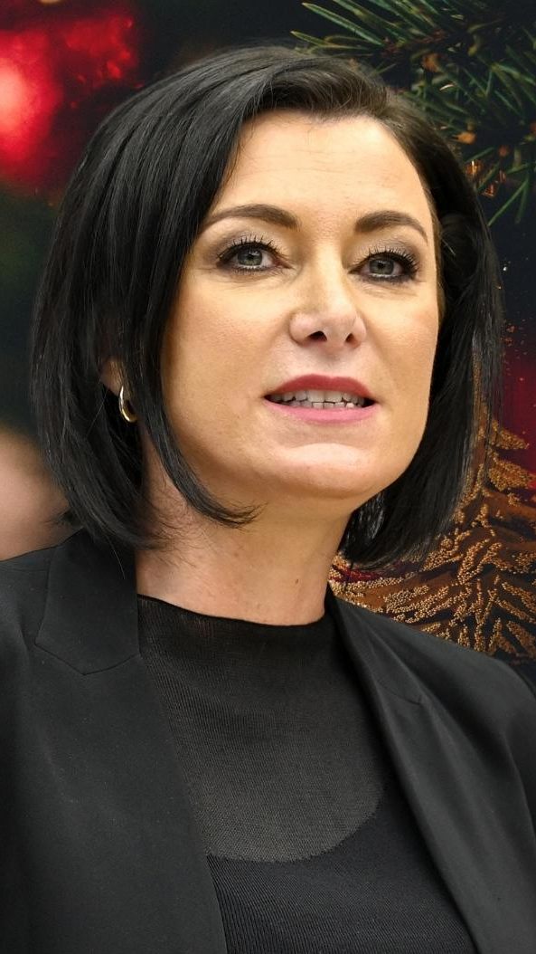 Elisabeth Köstinger gibt heute eine Pressekonferenz.