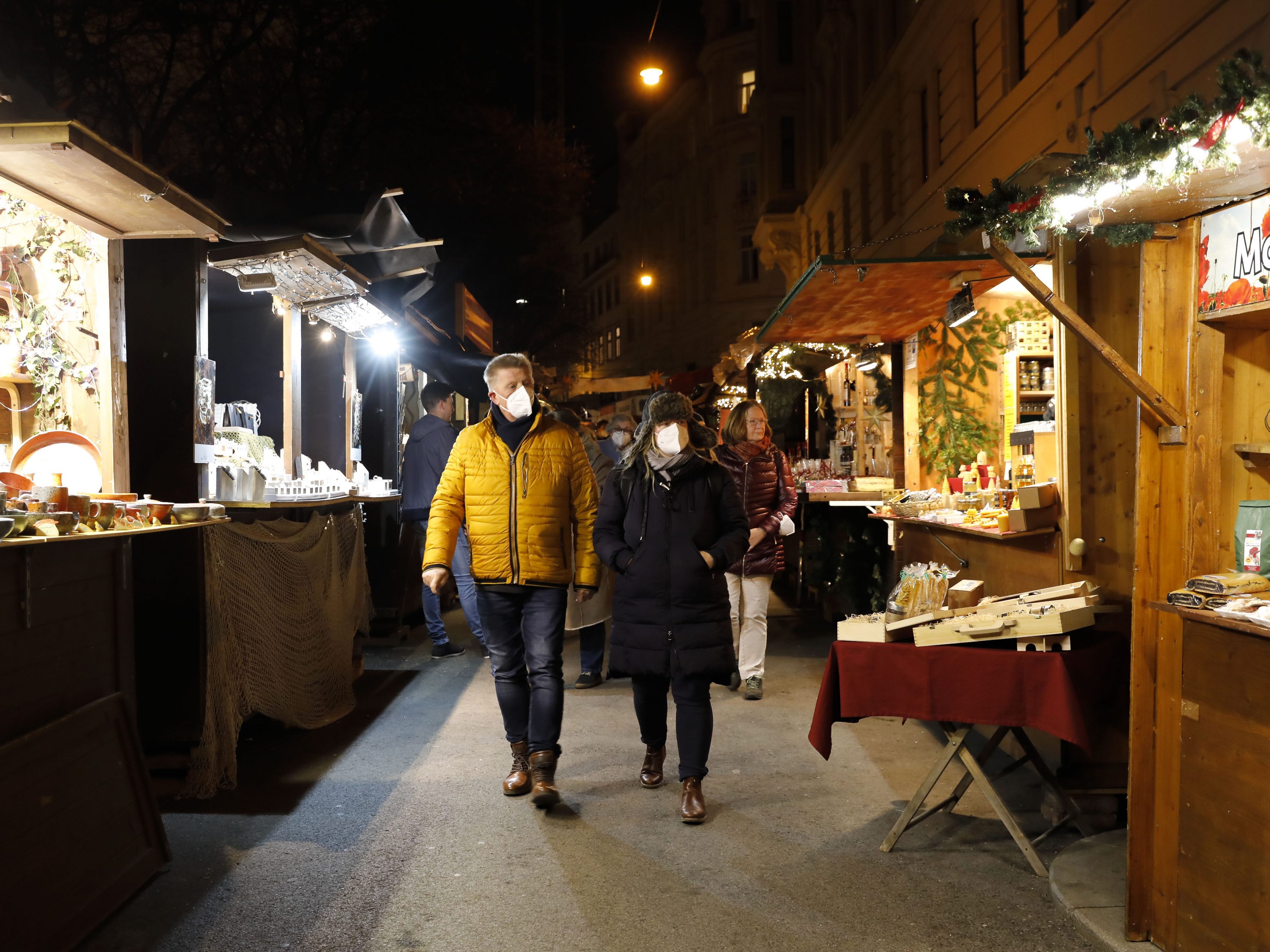Wien behält strengere Regeln bei Tests und Outdoor-Events. Wien behält strengere Regeln bei Tests und Outdoor-Events.