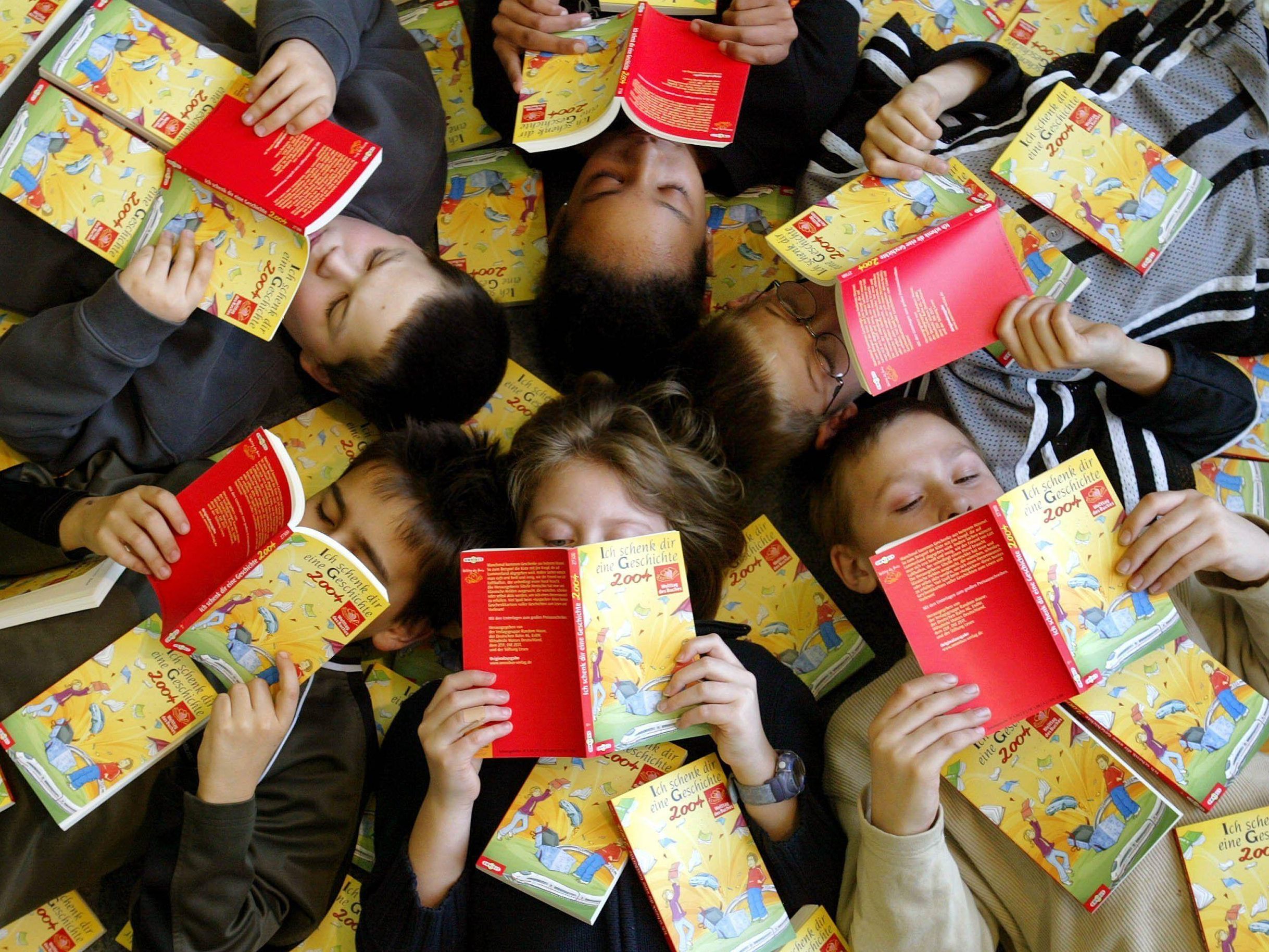 Der Wiener Buchverlag "Edition 5Haus" hat ein neues Backbuch für Kinder herausgegeben.