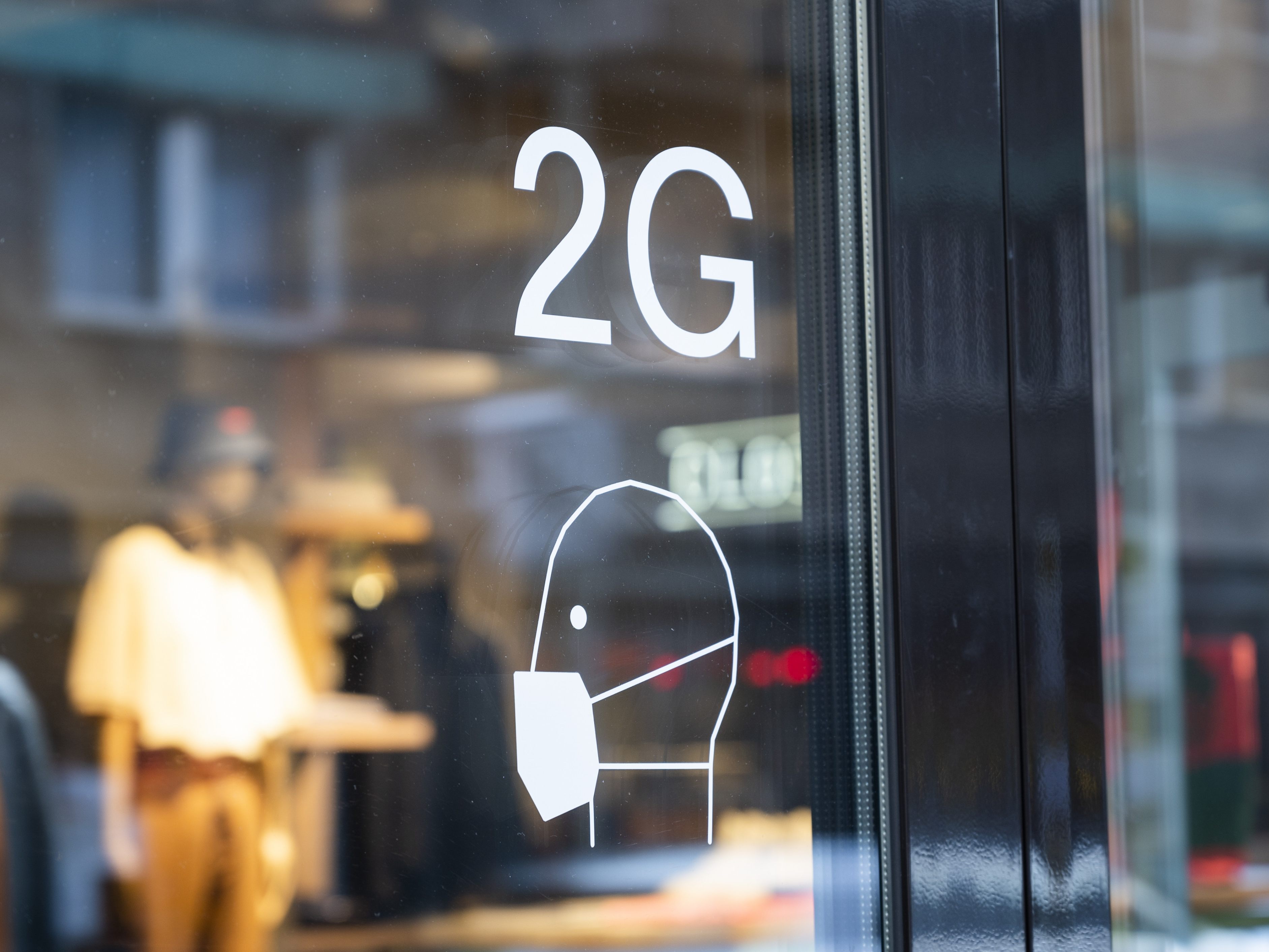 Ungeimpfte dürfen dennoch nicht in den Handel, da dort 2G gilt. Ungeimpfte dürfen dennoch nicht in den Handel, da dort 2G gilt.