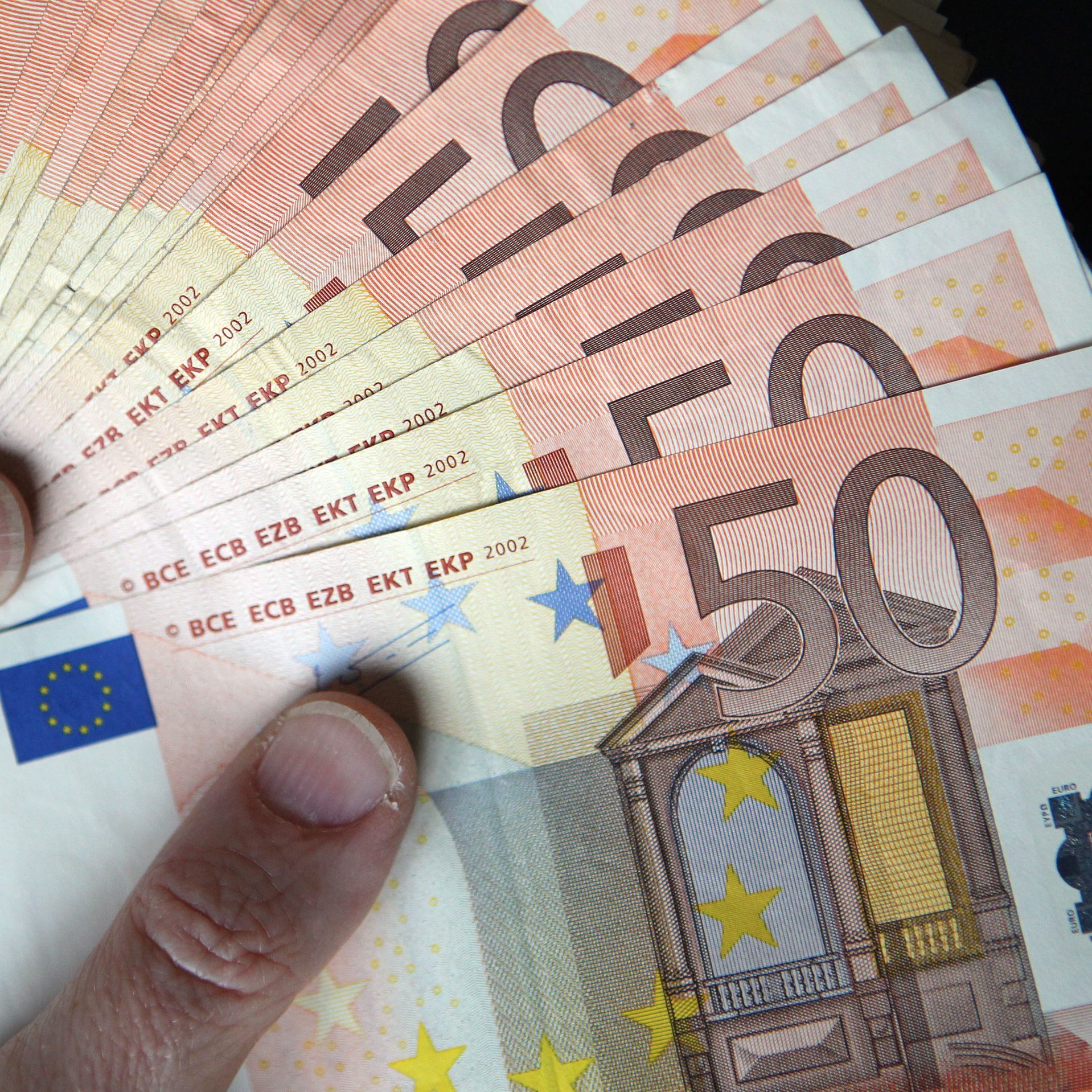 Die Arbeiterkammer kritisiert die "unverhältnismäßig" hohen Vorstandsgehälter.