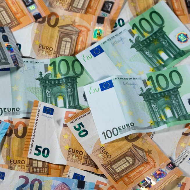 Laut einer schweizer Studie soll Österreich in Europa die vierthöchste Milliardärsdichte haben.