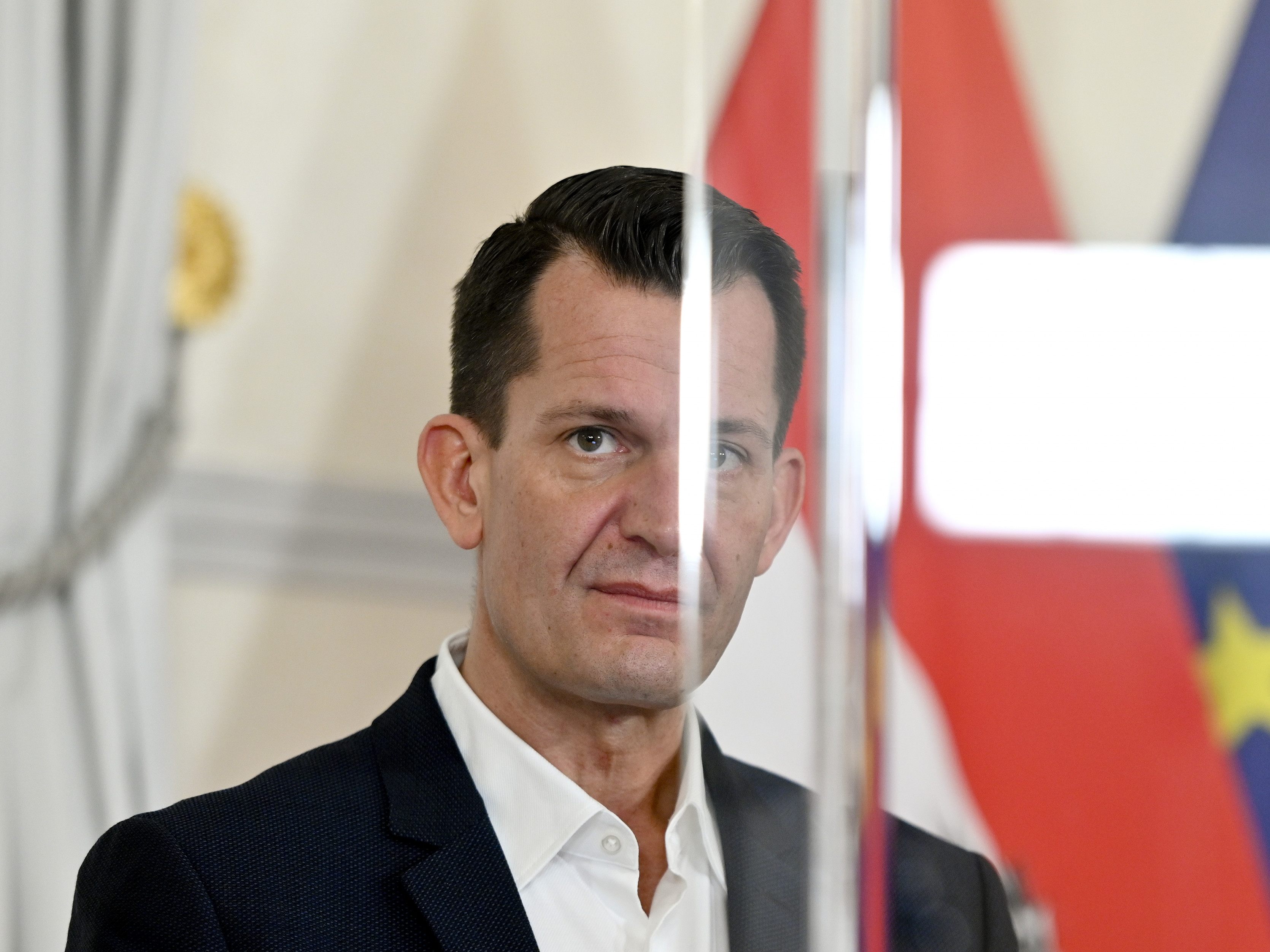 Einen neuerlichen Lockdown will Mückstein weiterhin vermeiden. Einen neuerlichen Lockdown will Mückstein weiterhin vermeiden.