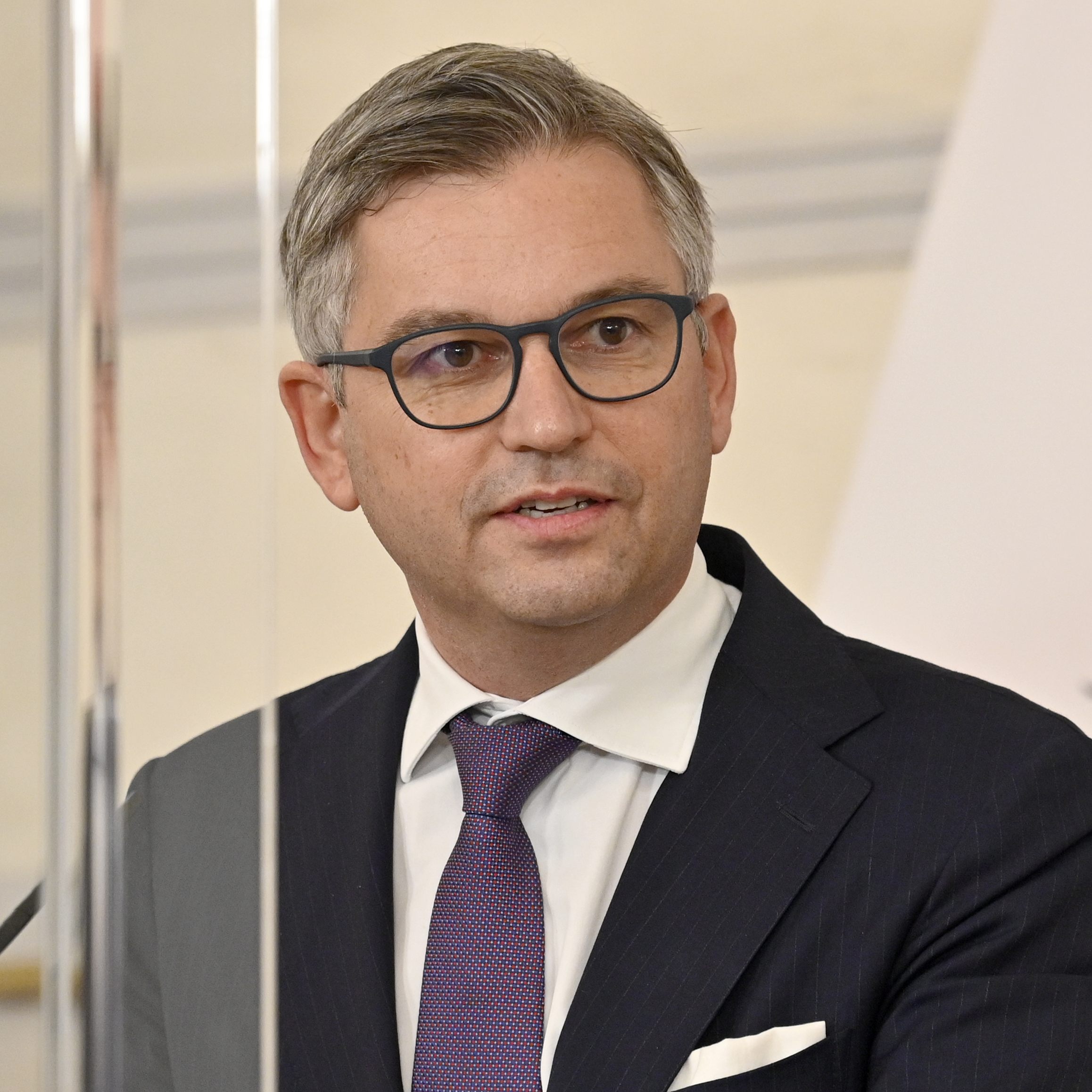 "Budgetäre Entwicklung 2021 und aktuelle Wirtschaftsprognosen"