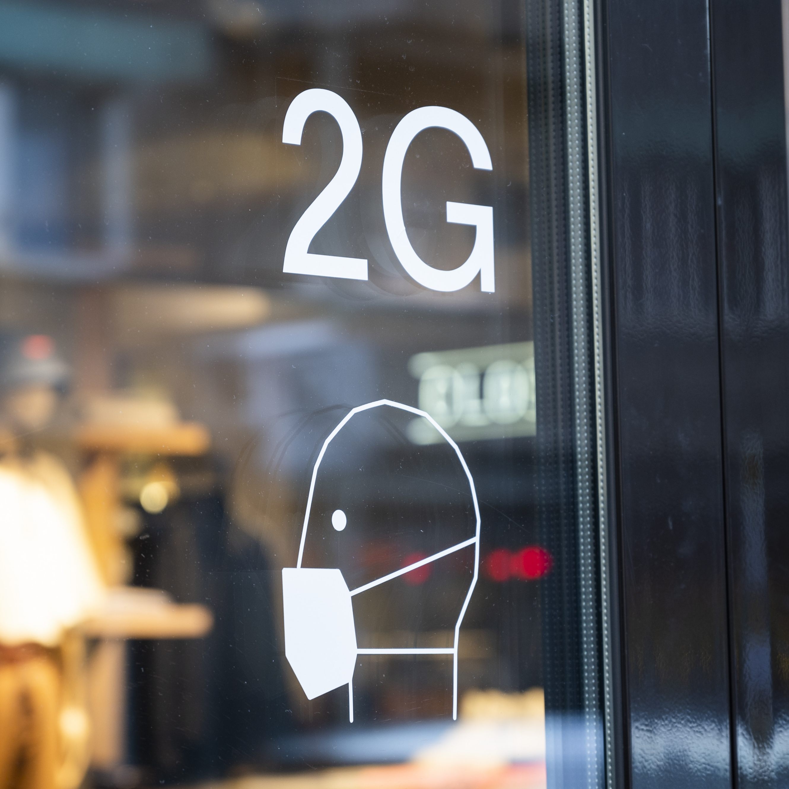 Laut Regierung soll im Februar unter anderem die 2G-Regel im Handel und der Gastronomie fallen.