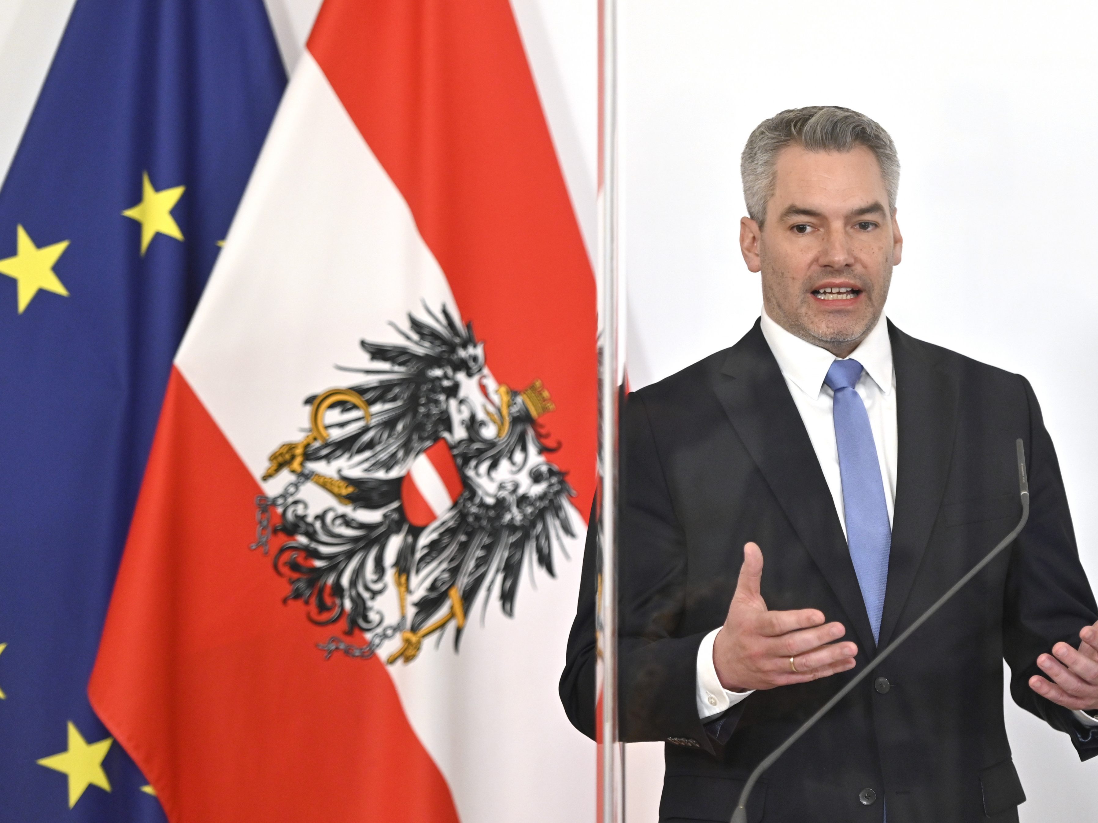 Am Sonntag kommt es zur Vorstellung des fertigen Gesetzesentwurfs der Corona-Impfpflicht. Am Sonntag kommt es zur Vorstellung des fertigen Gesetzesentwurfs der Corona-Impfpflicht.