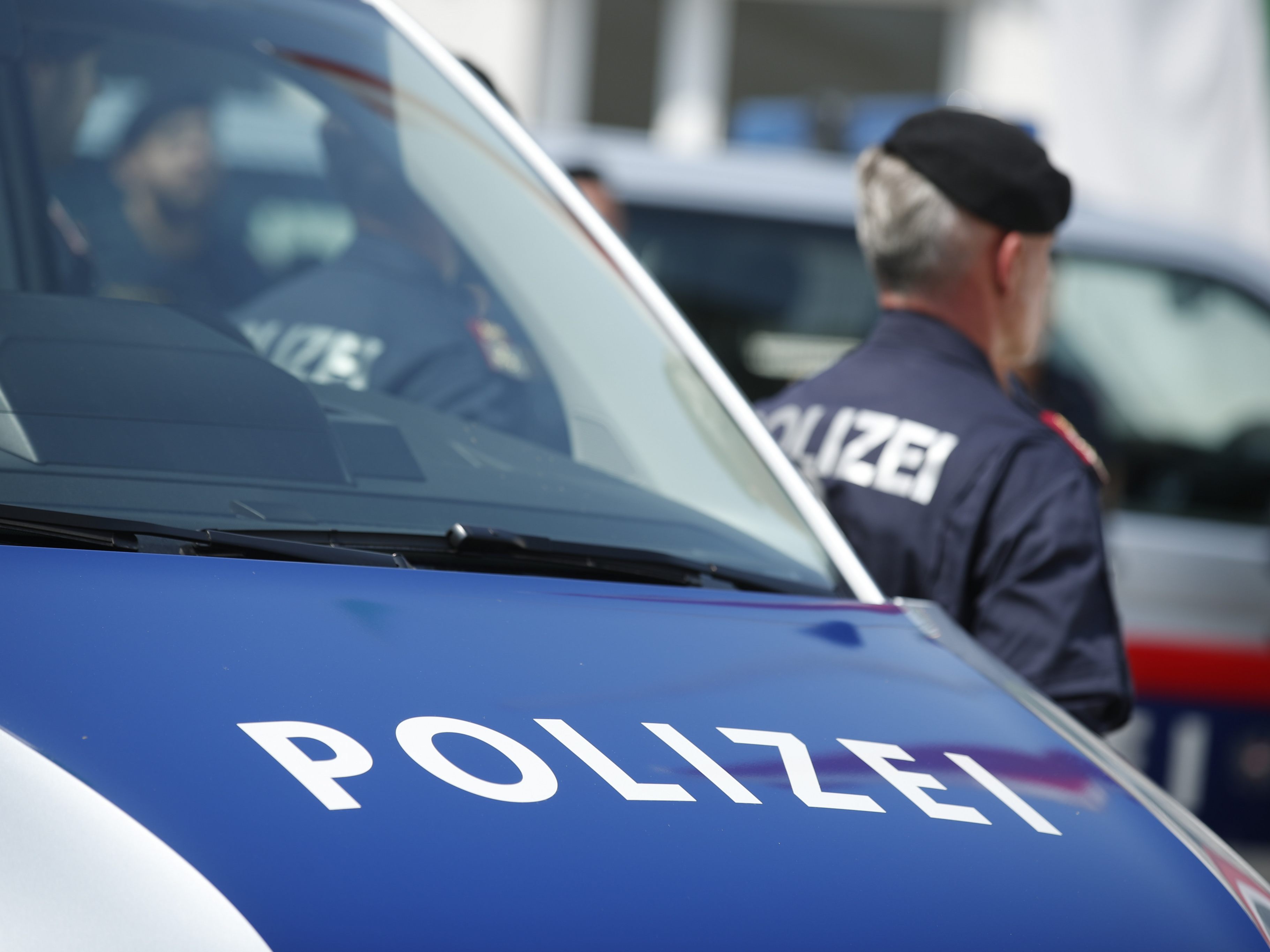 Die 42-Jährige erlag ihren schweren Kopfverletzungen.