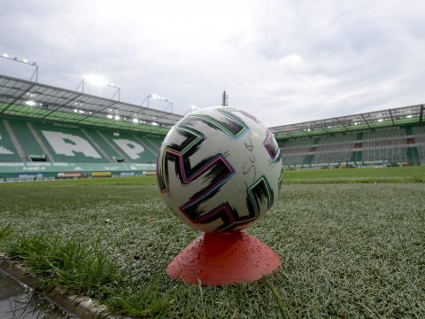 Rapid Wien verpflichtete Stürmer Rene Kriwak. Rapid Wien verpflichtete Stürmer Rene Kriwak.