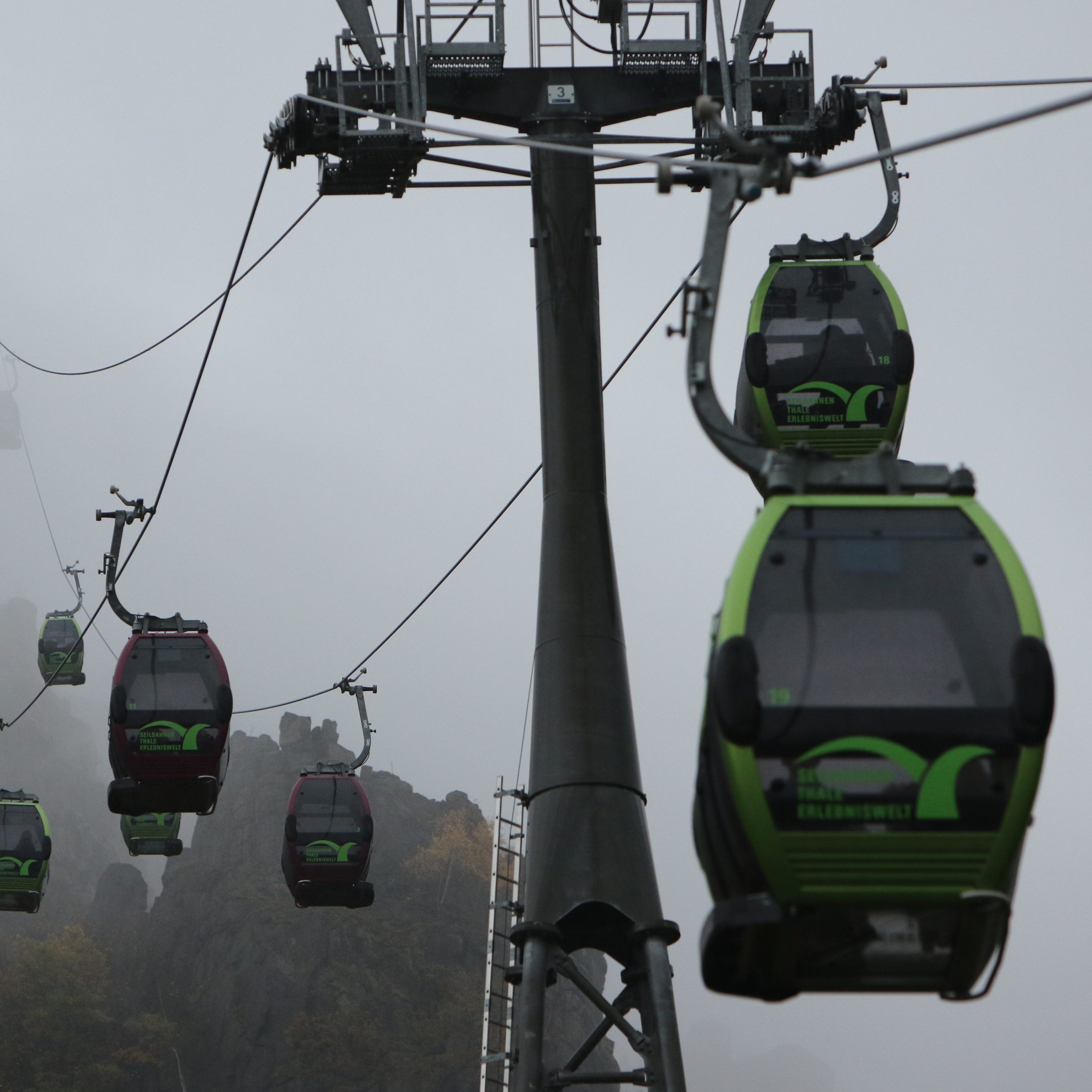 Der Verfassungsgerichtshof ebnet den Weg für Entschädigungen von Seilbahnbetreibern in Österreich.