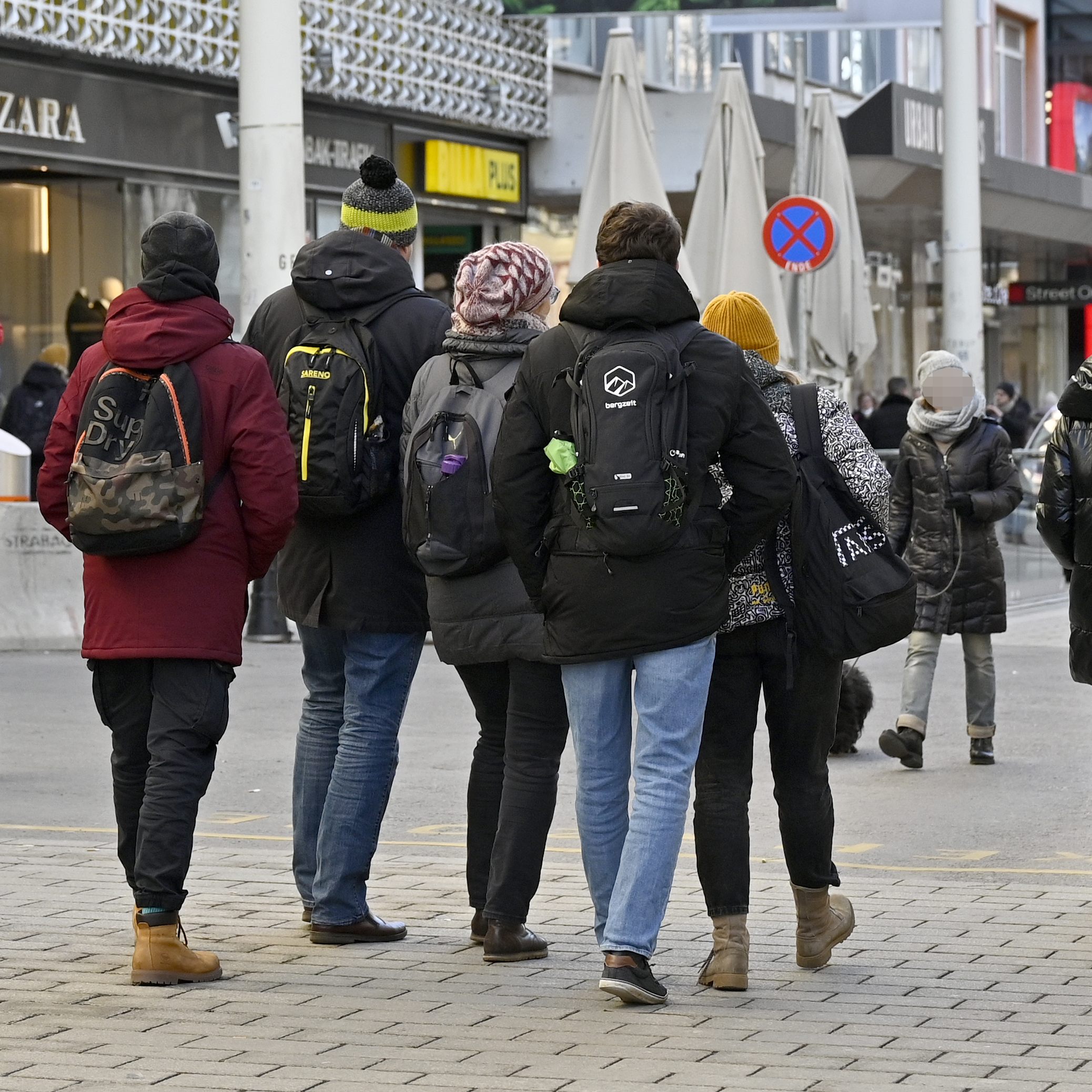 Gastronomie und Handel fordern mit Einsätzen der Impfpflicht in Österreich Lockerungen der Maßnahmen.