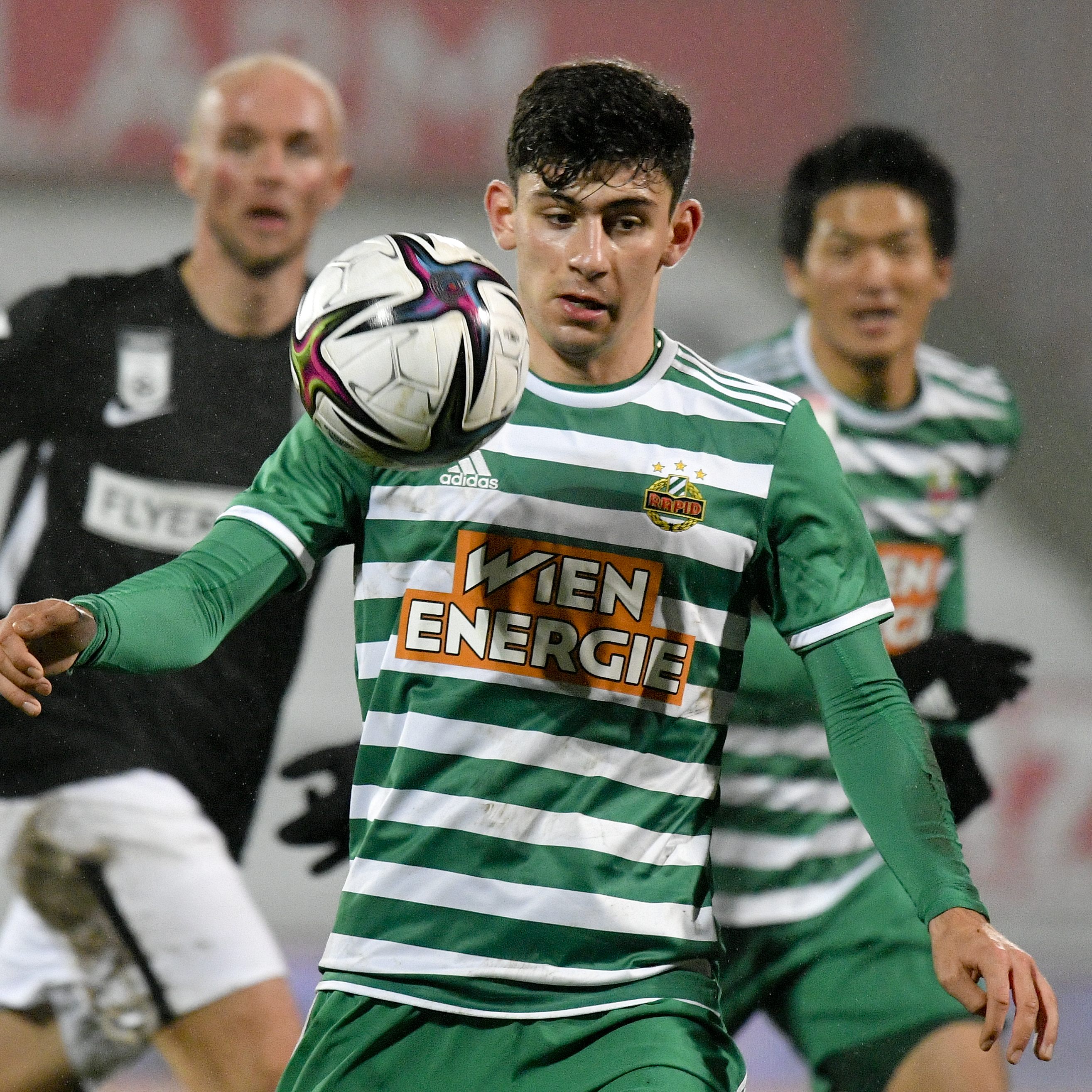 Rapid-Fans dürfen sich freuen: Yusuf Demir kehrt vom FC Barcelona zurück in die Fußball-Bundesliga.