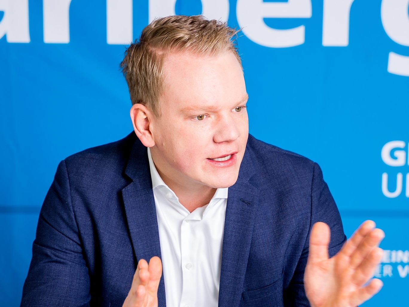 FPÖ-Landesobmann Christof Bitschi fordert das sofortige Ende der 2G-Regel.